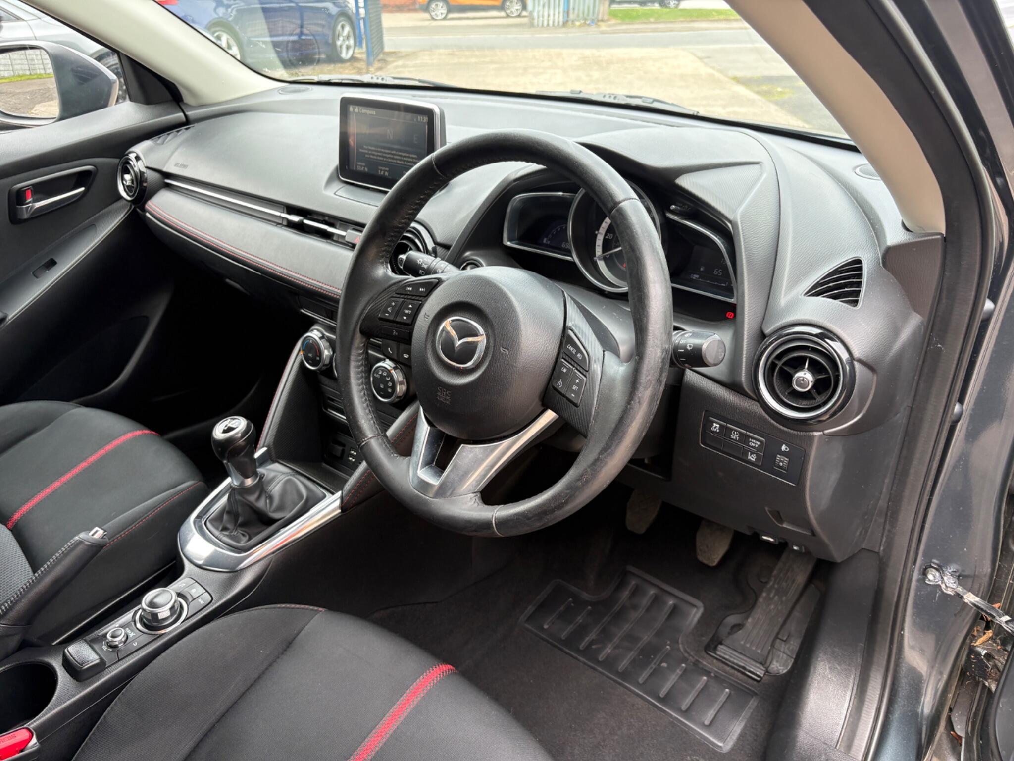 Mazda MAZDA2 - Image 12