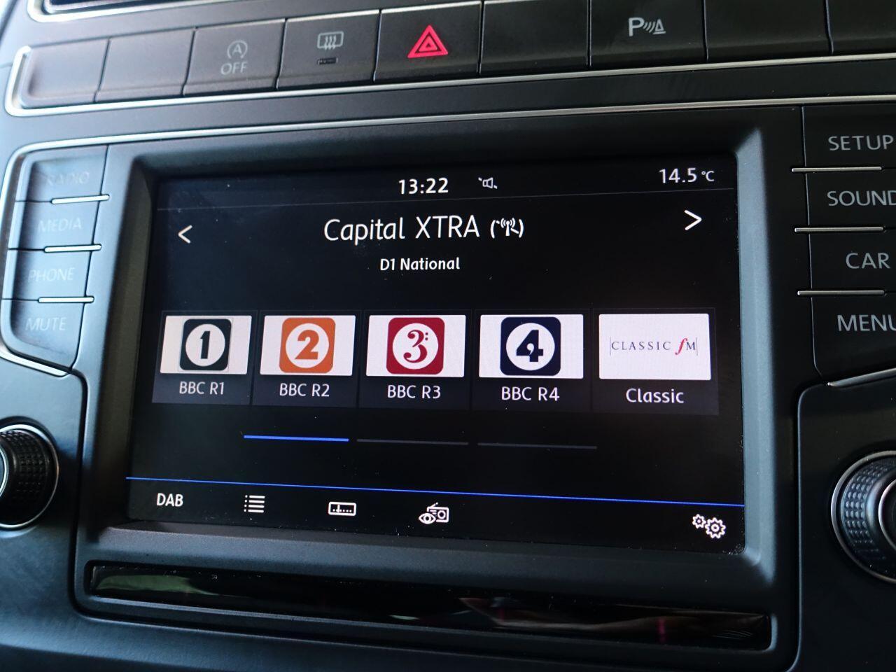 Volkswagen Polo - Image 33