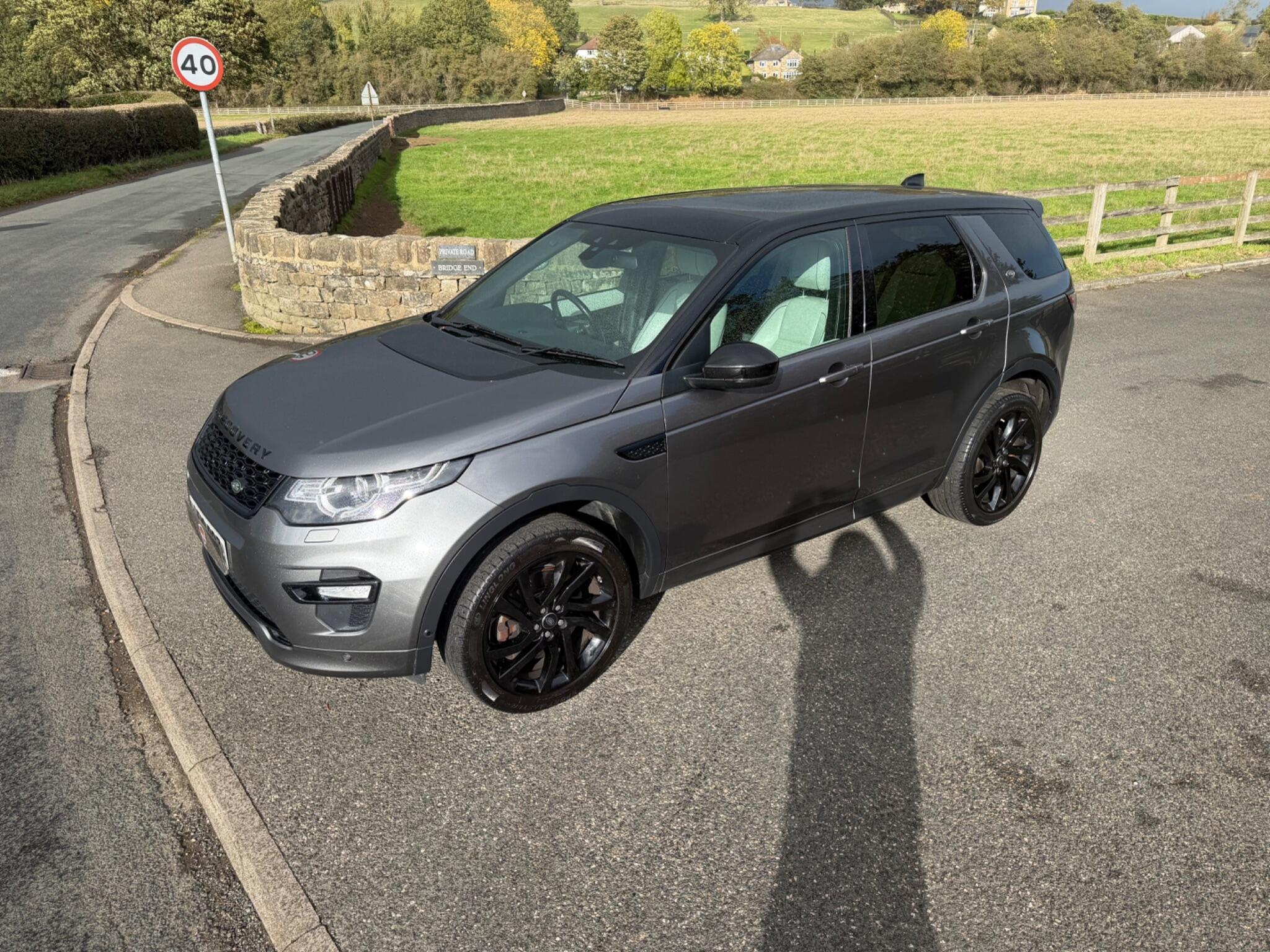 Land Rover DISCOVERY SPORT - Image 12