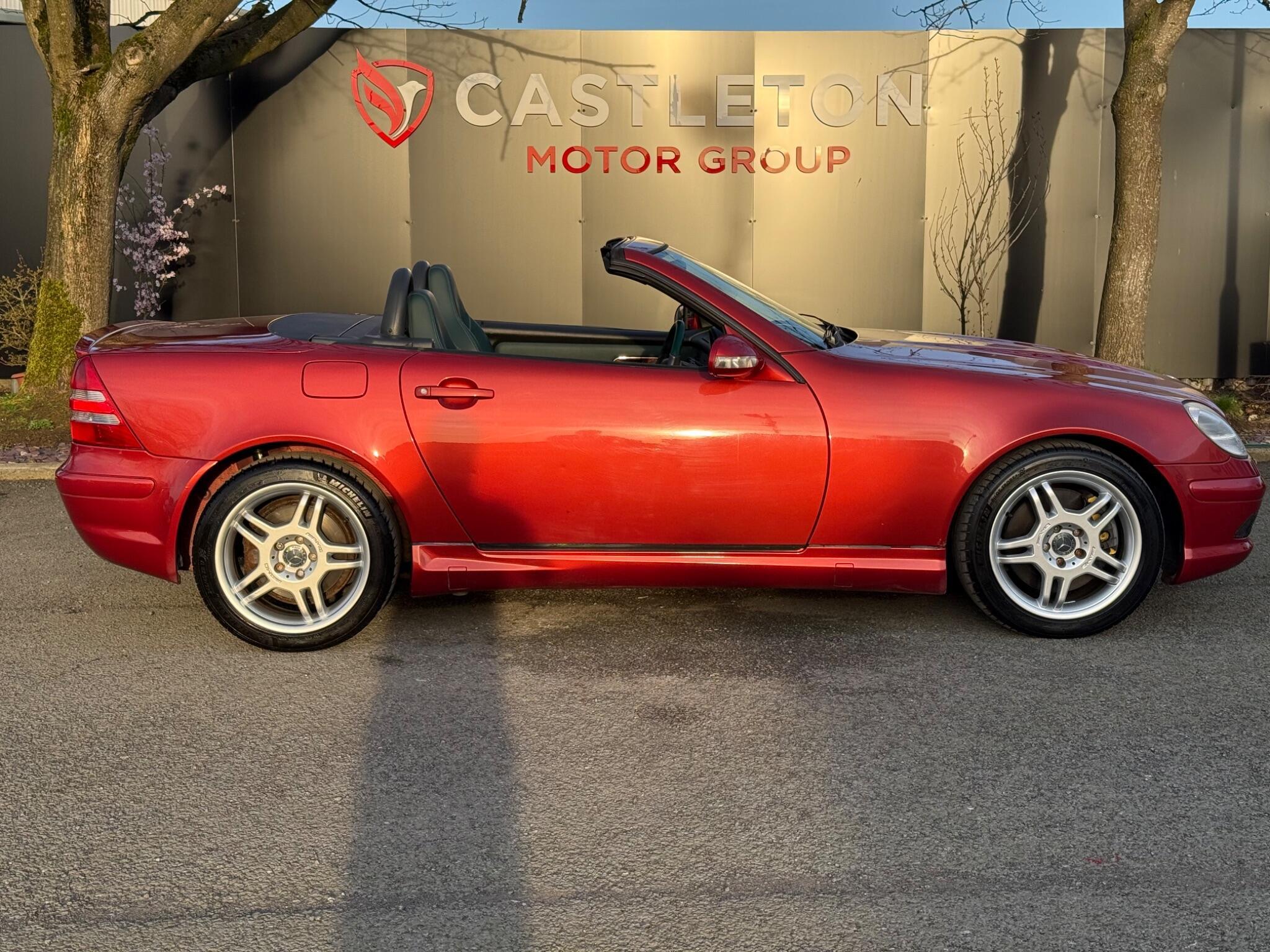 Mercedes SLK - Image 13