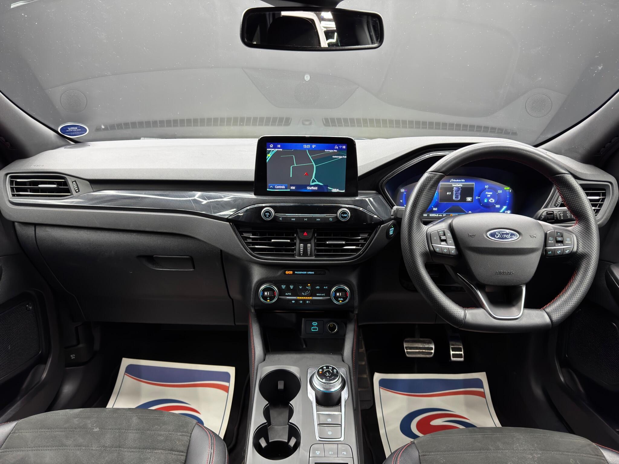 Ford Kuga - Image 10