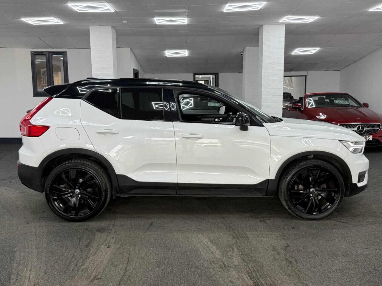 Volvo XC40 - Image 5