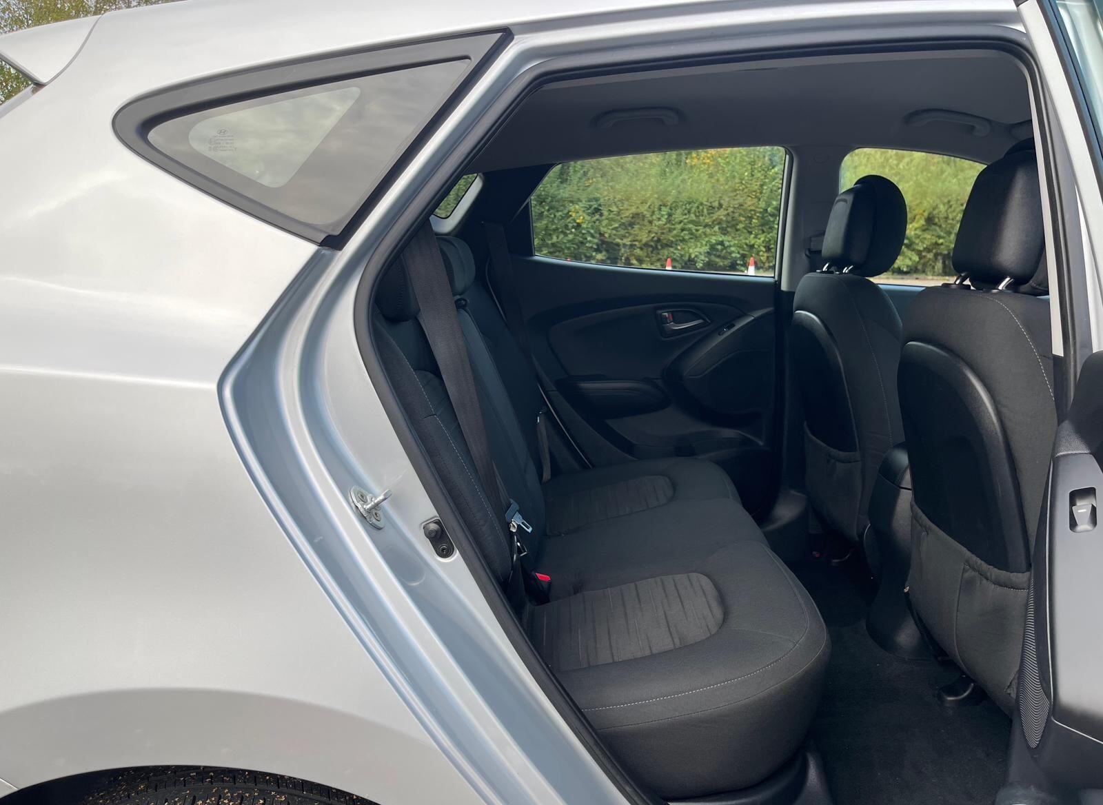 Hyundai ix35 - Image 24