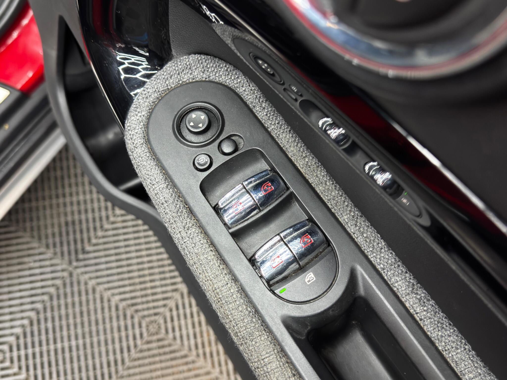 MINI Countryman - Image 43