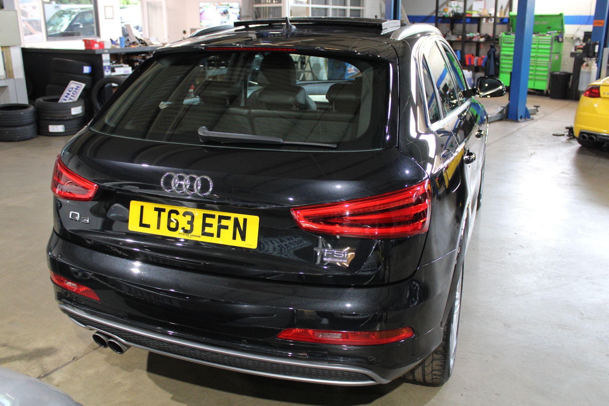 Audi Q3 - Image 22
