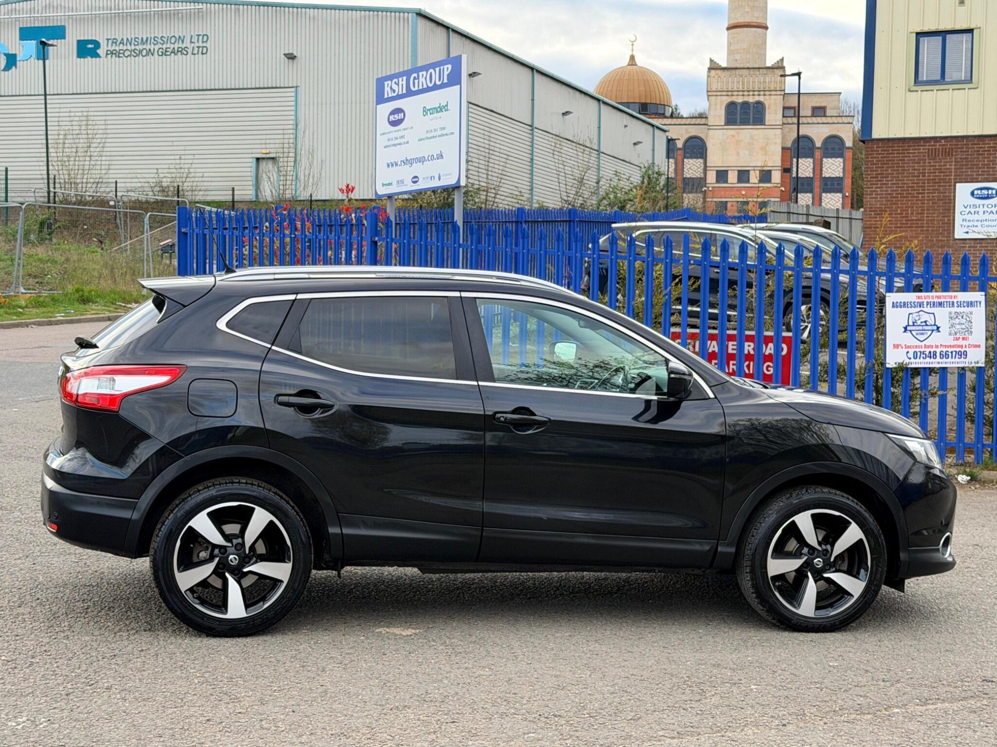 Nissan Qashqai - Image 11