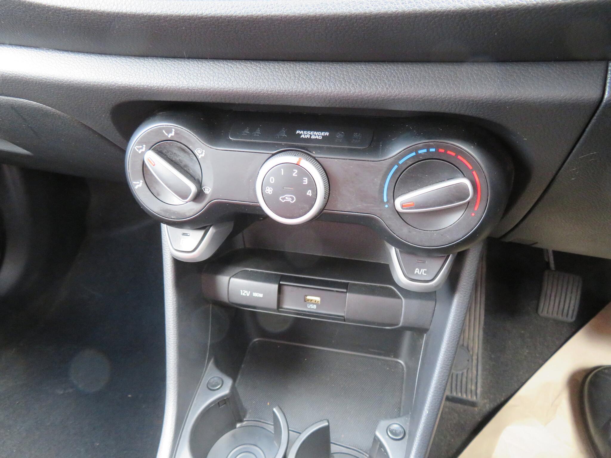 Kia Picanto - Image 14