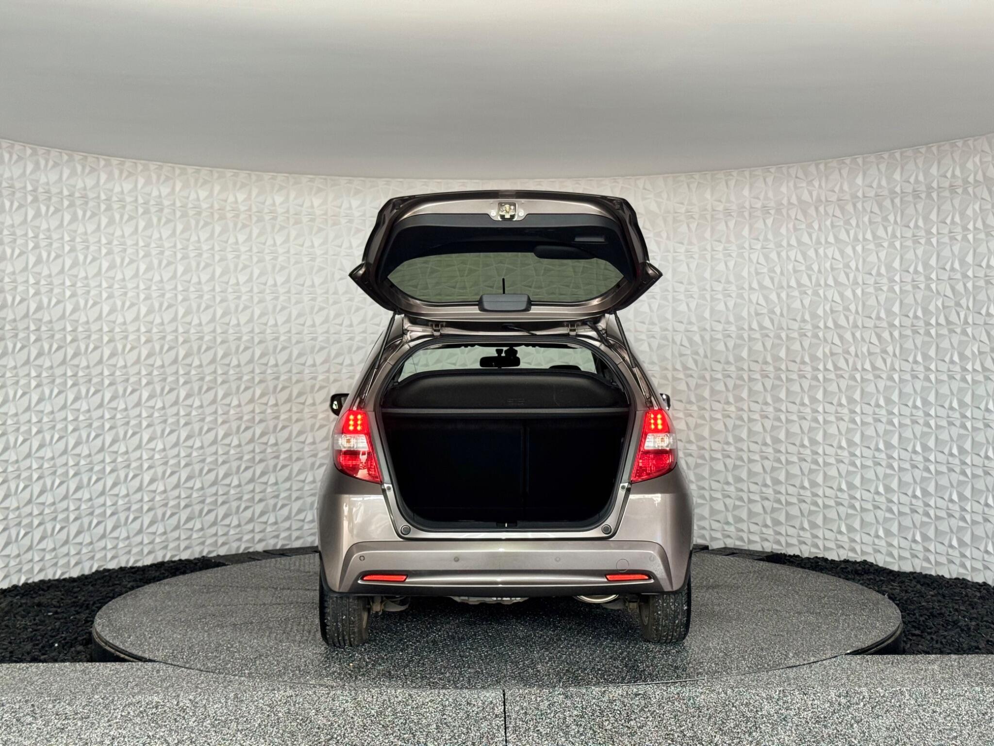 Honda Jazz - Image 13