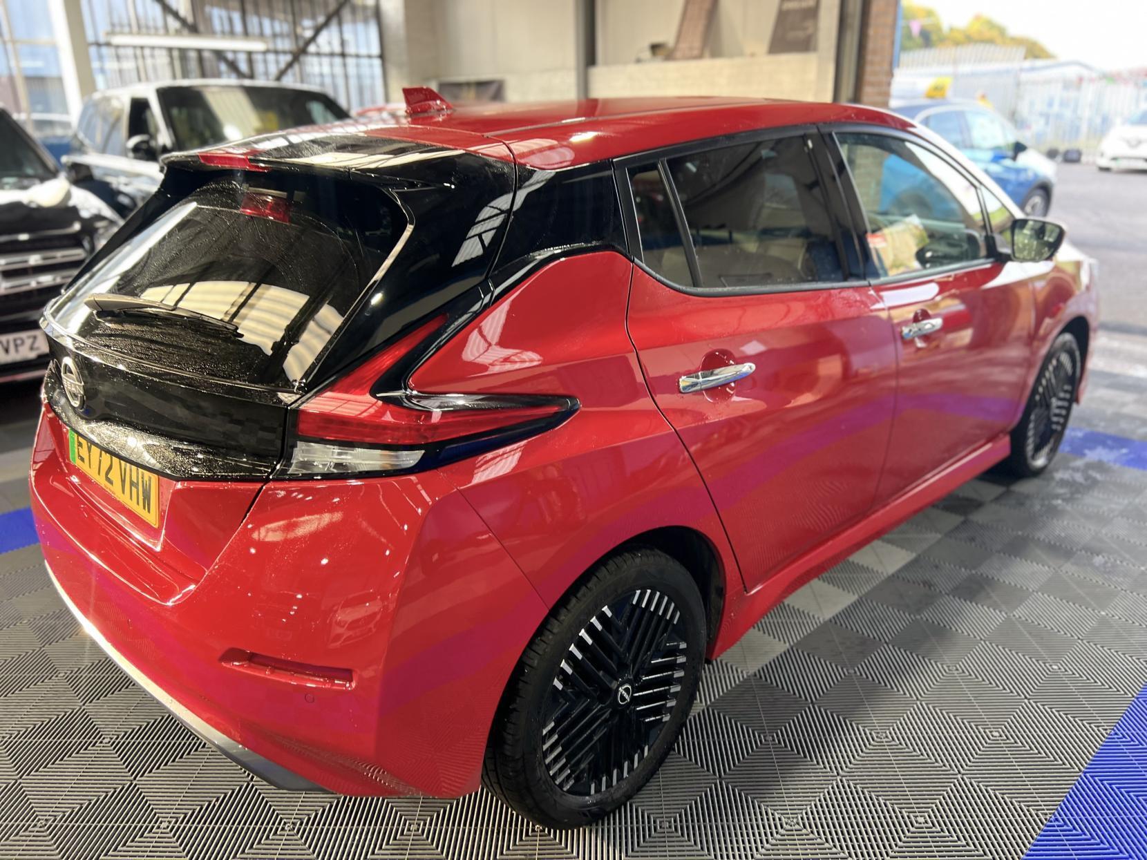 Nissan Leaf - Image 8