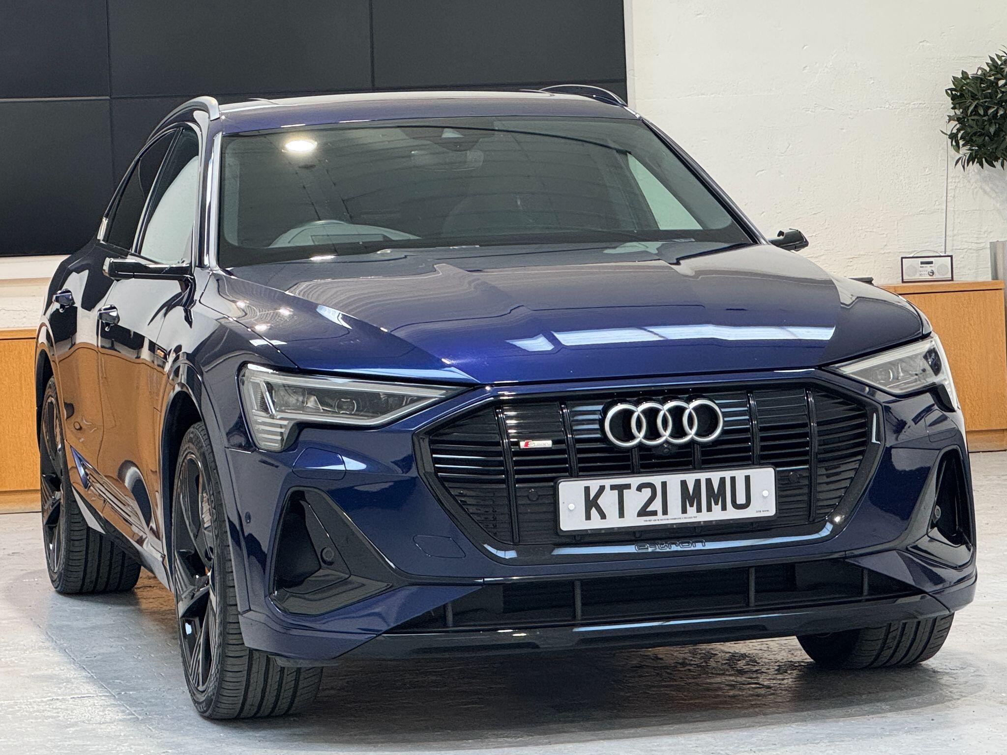 Audi E-Tron - Image 6