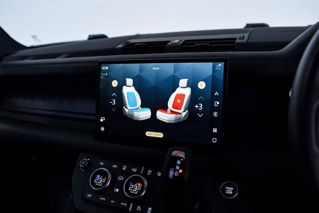 Land Rover Defender 90 - Image 20