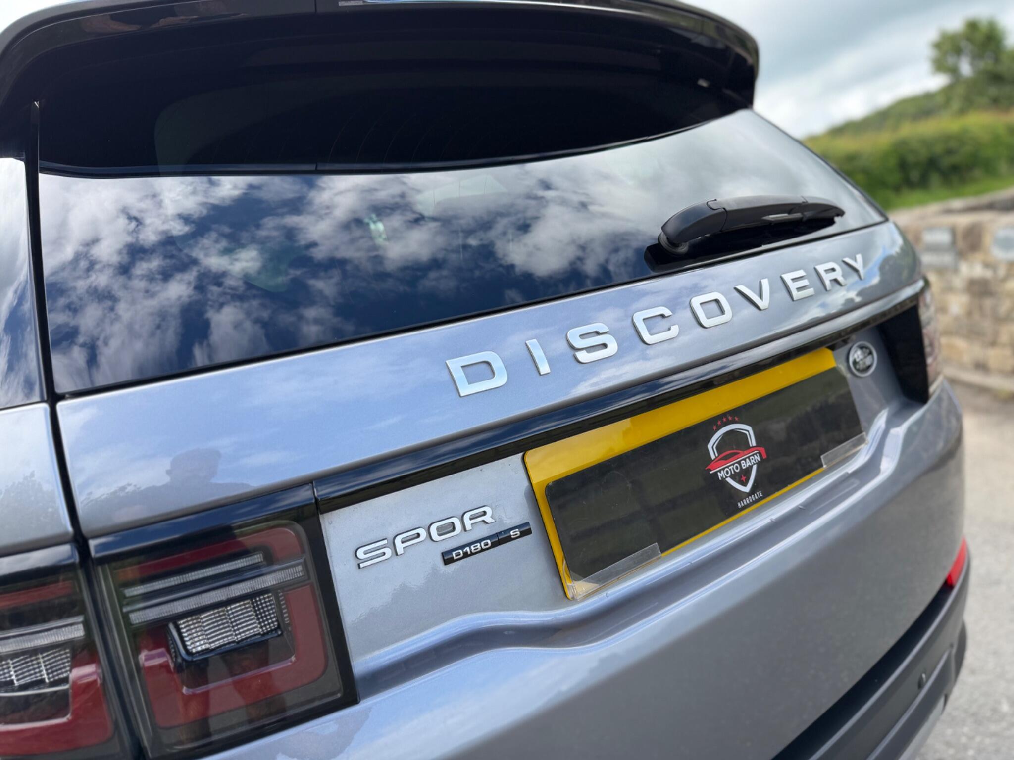Land Rover DISCOVERY SPORT - Image 17