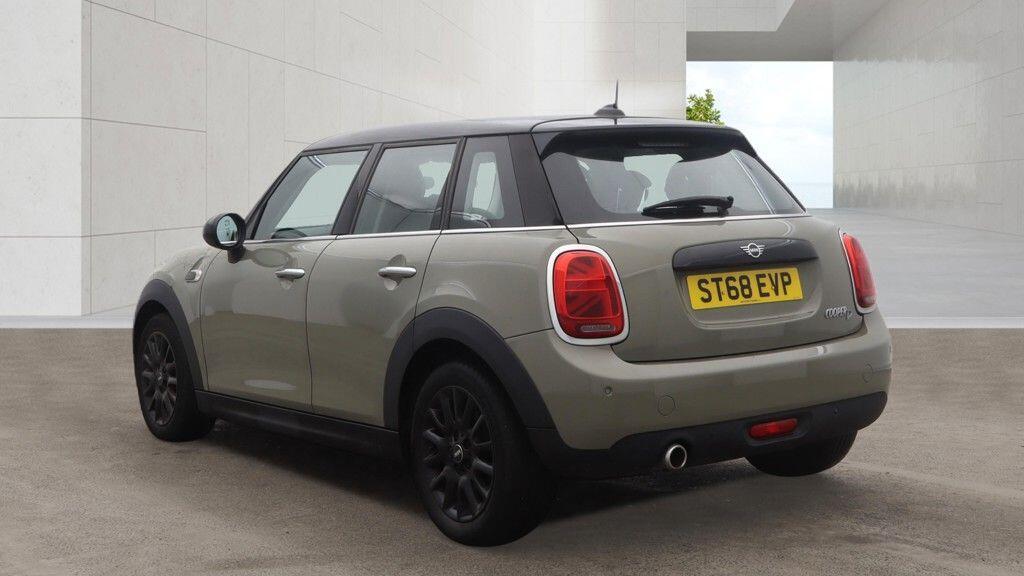 MINI Hatch - Image 3