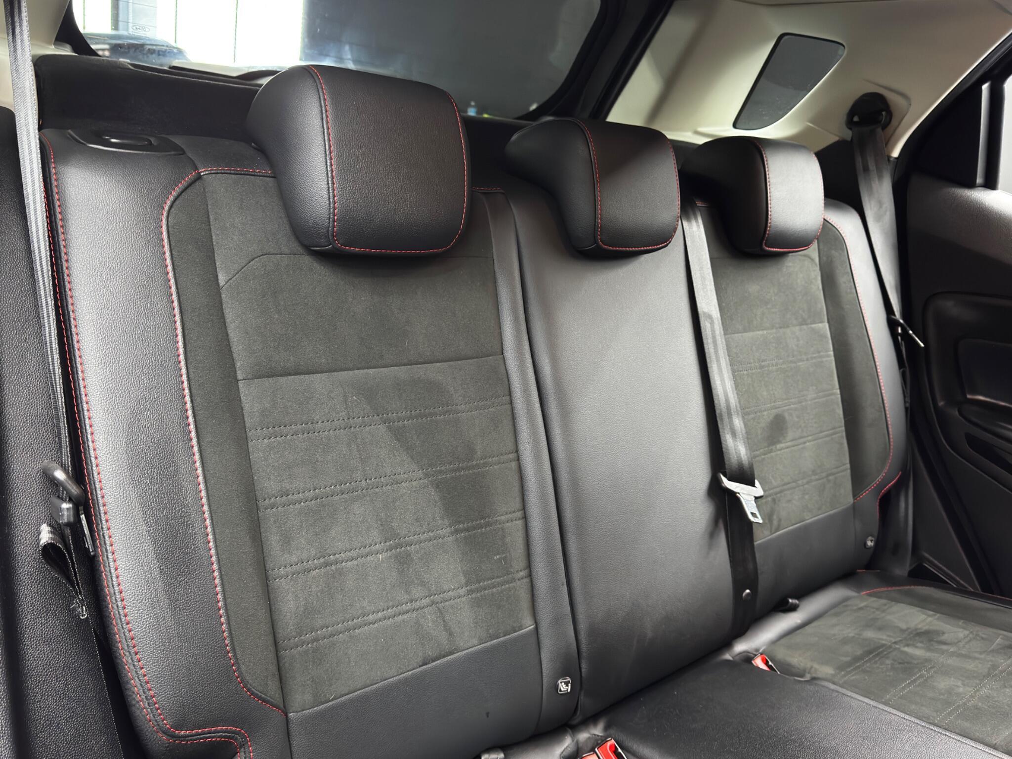 Ford Ecosport - Image 15