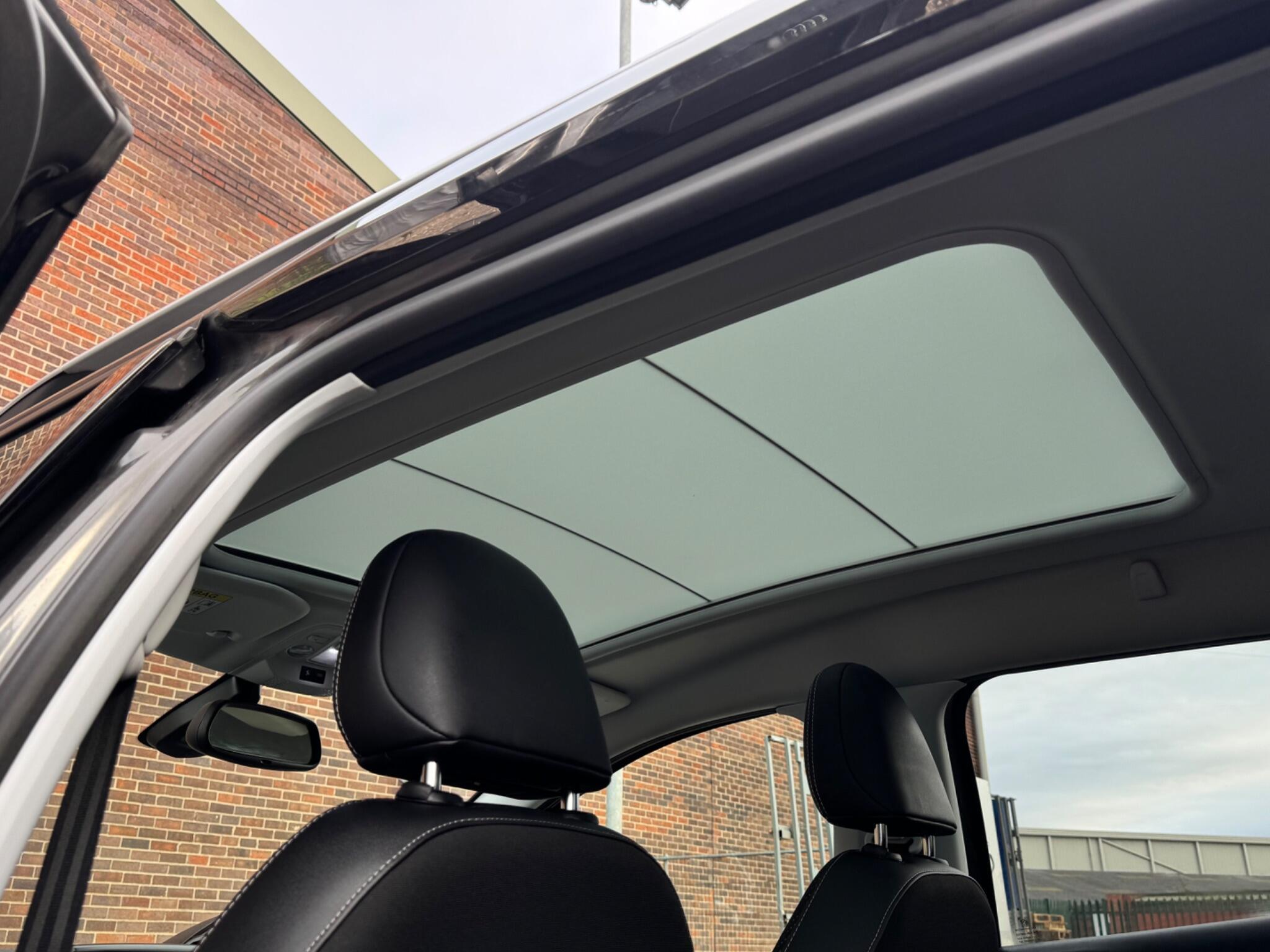 Peugeot 2008 - Image 52