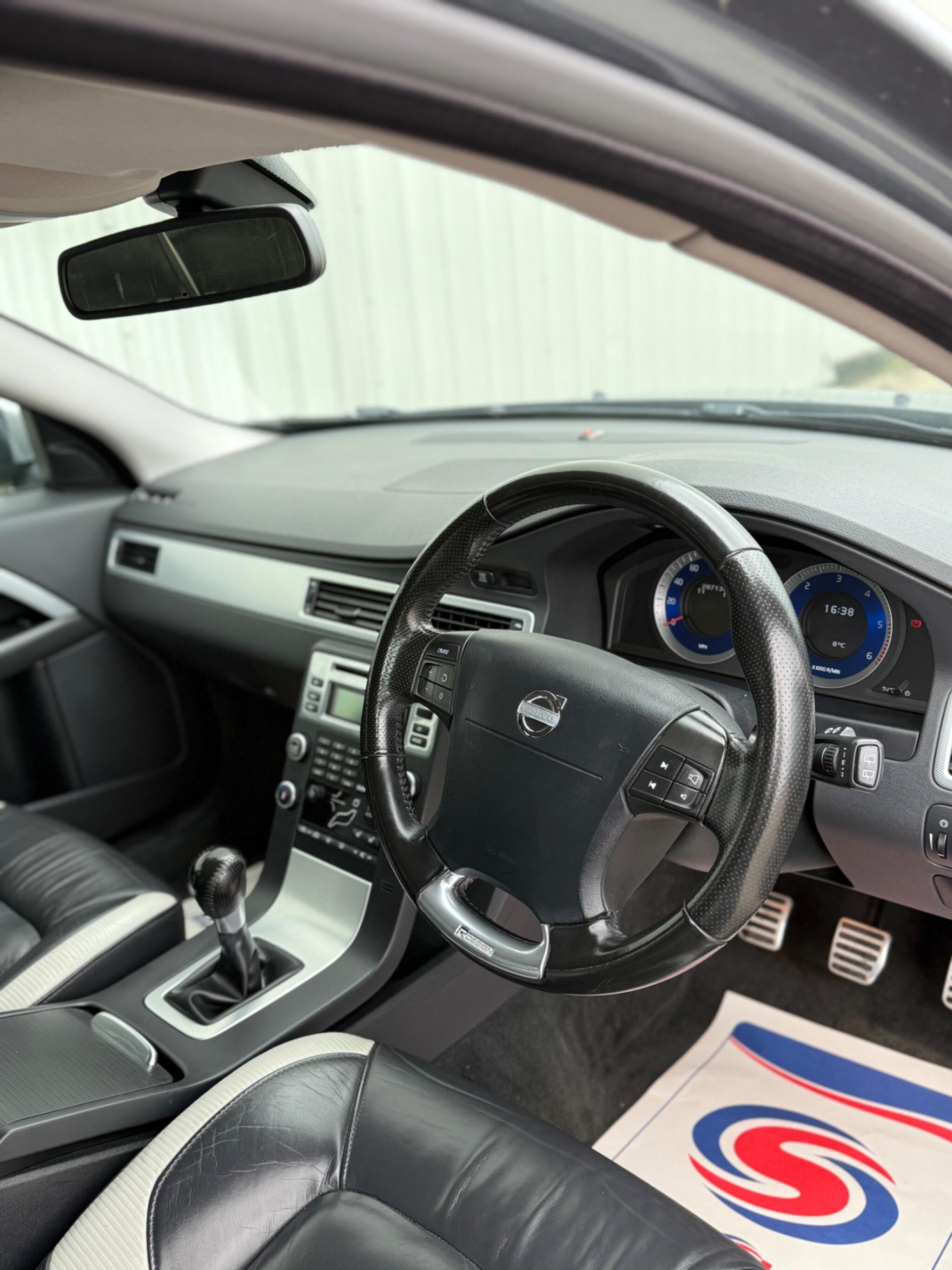 Volvo V70 - Image 17