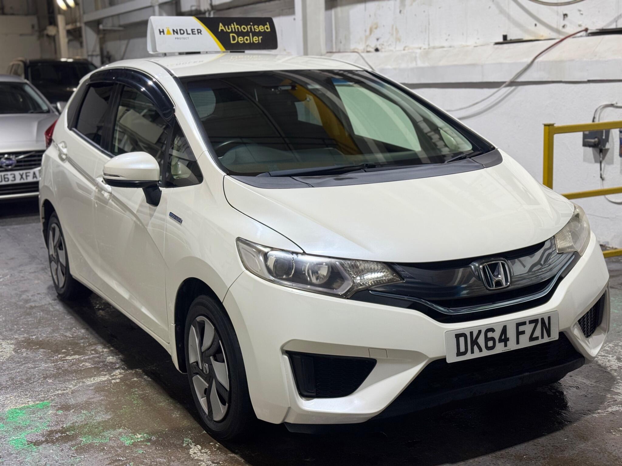 Honda FIT - Image 16