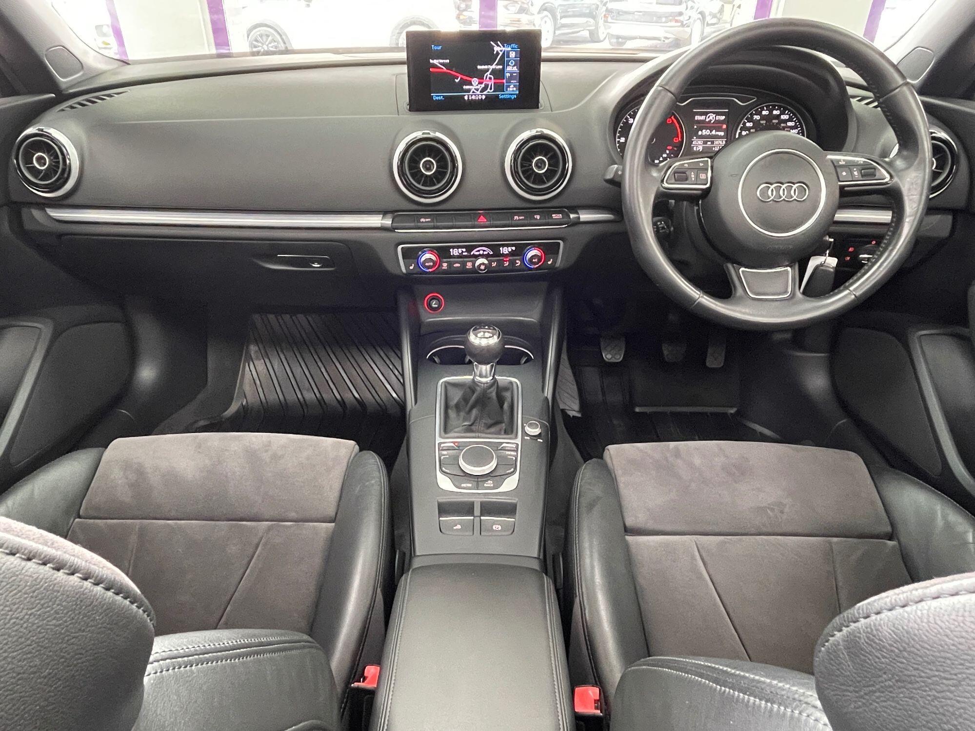 Audi A3 CABRIOLET - Image 3