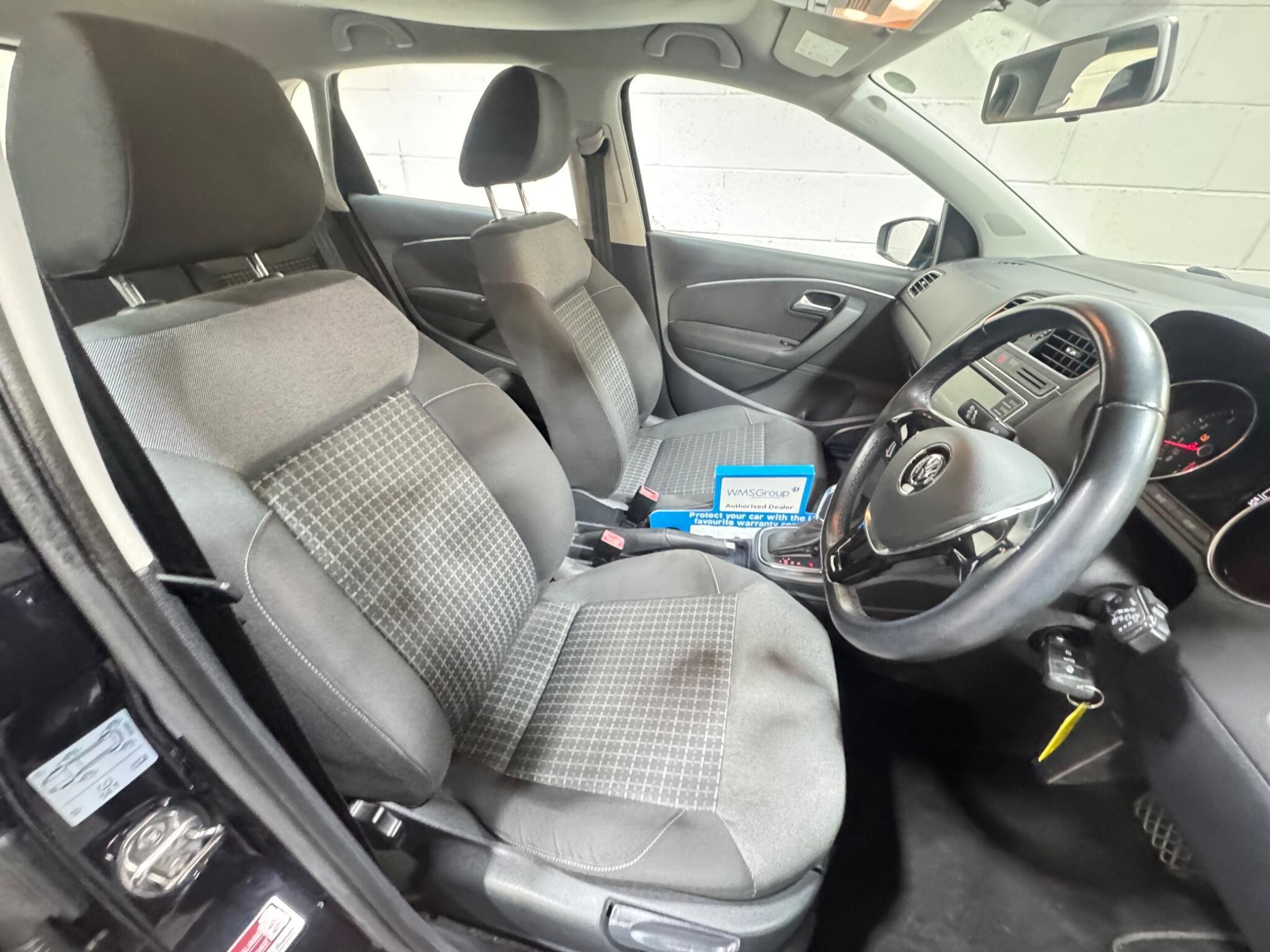 Volkswagen Polo - Image 8