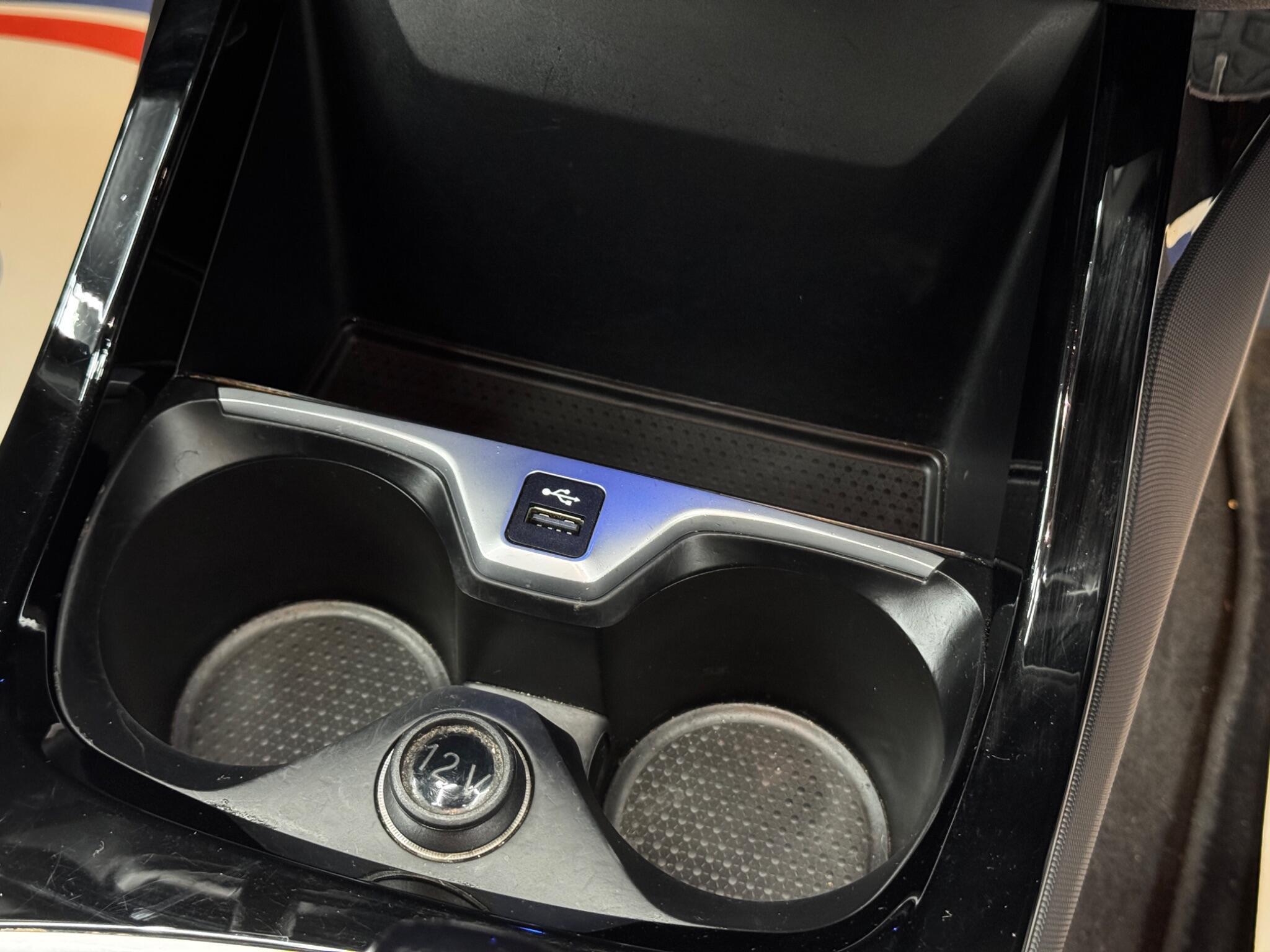 BMW 1 Series - Image 27