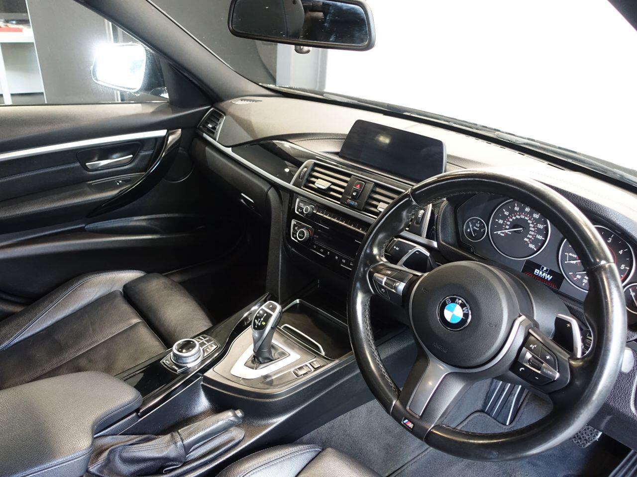 BMW 3 Series - Image 2