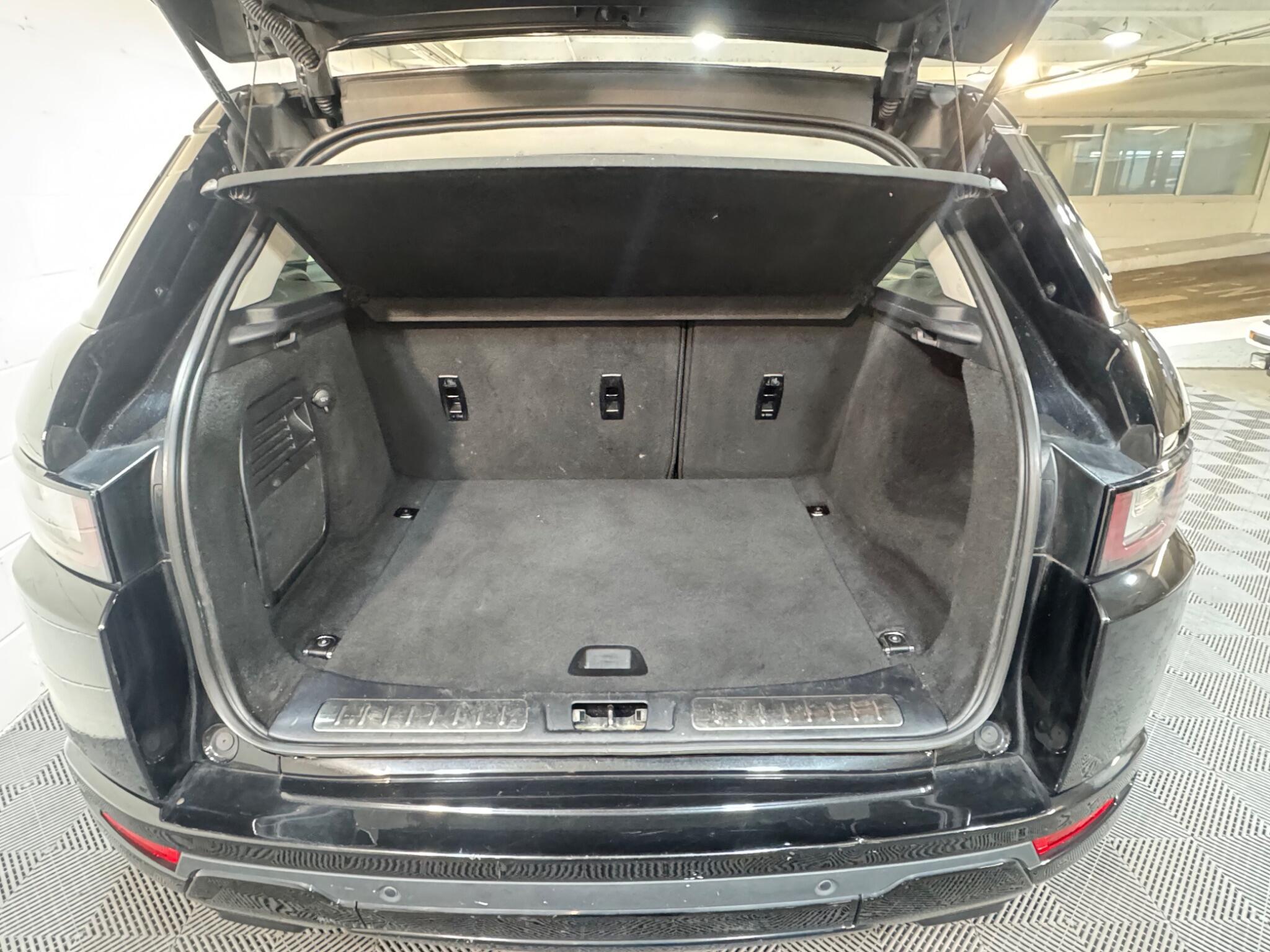 Land Rover Range Rover Evoque - Image 12