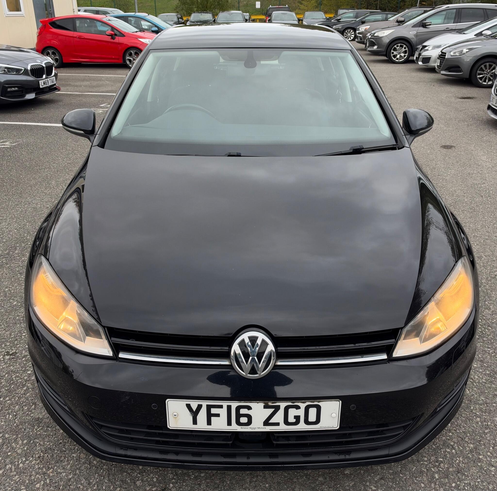 Volkswagen Golf - Image 3