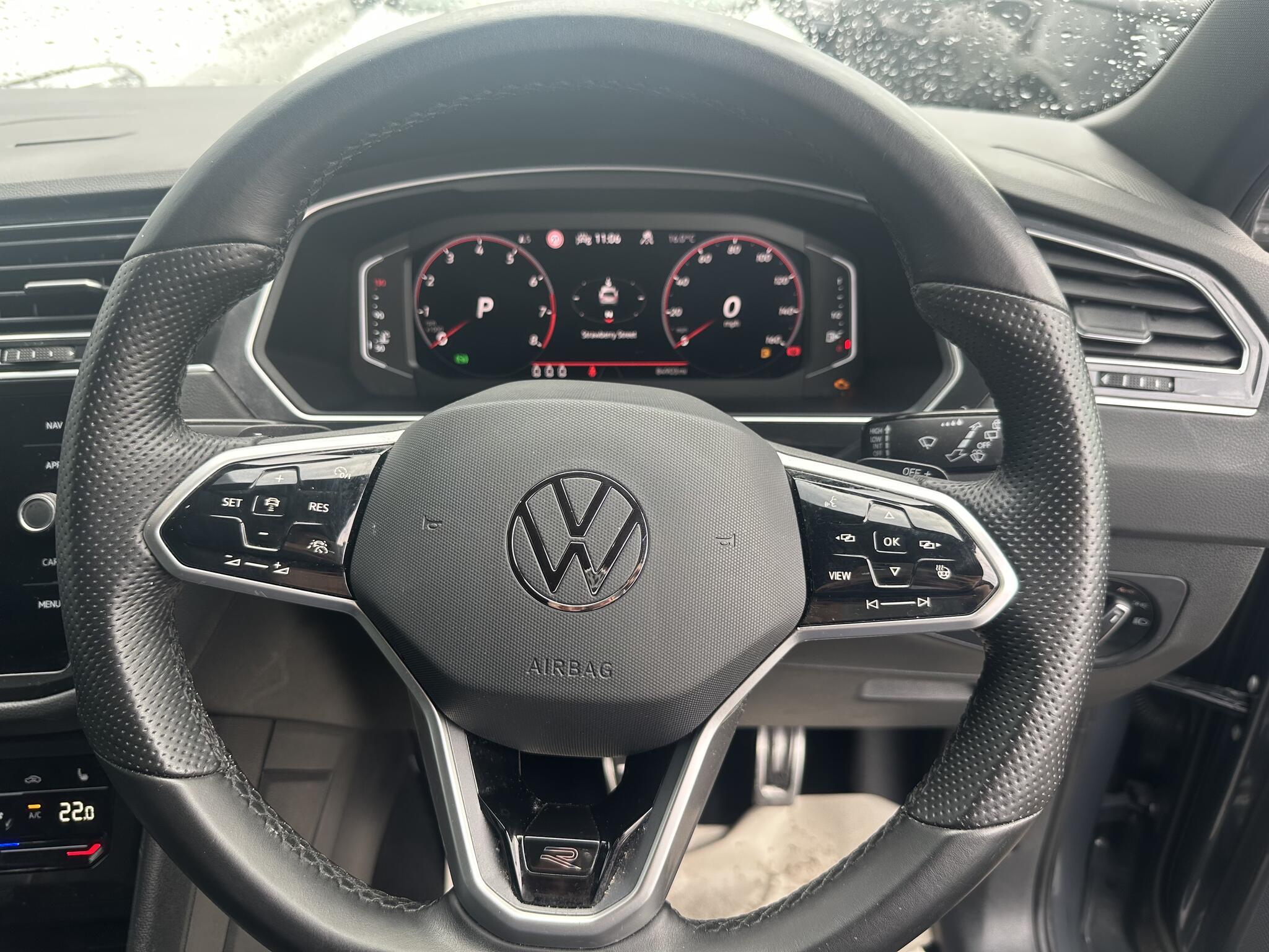Volkswagen Tiguan - Image 7