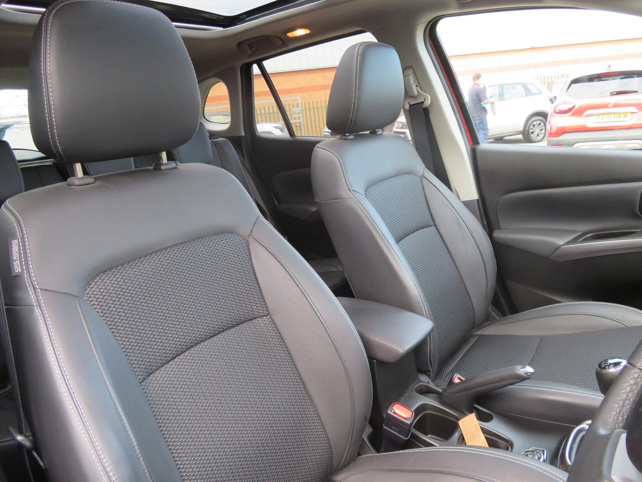 Suzuki S-Cross - Image 18