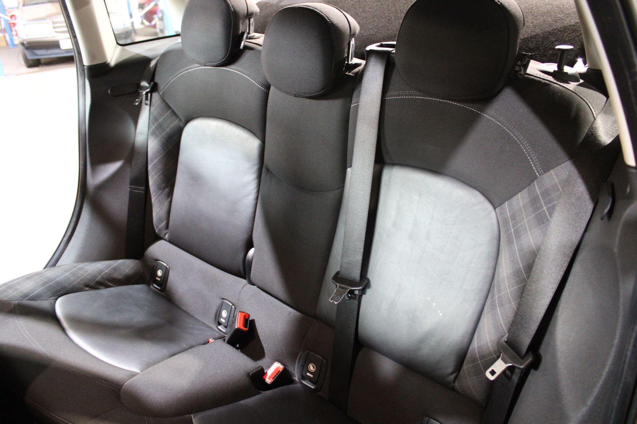 MINI Hatch - Image 12
