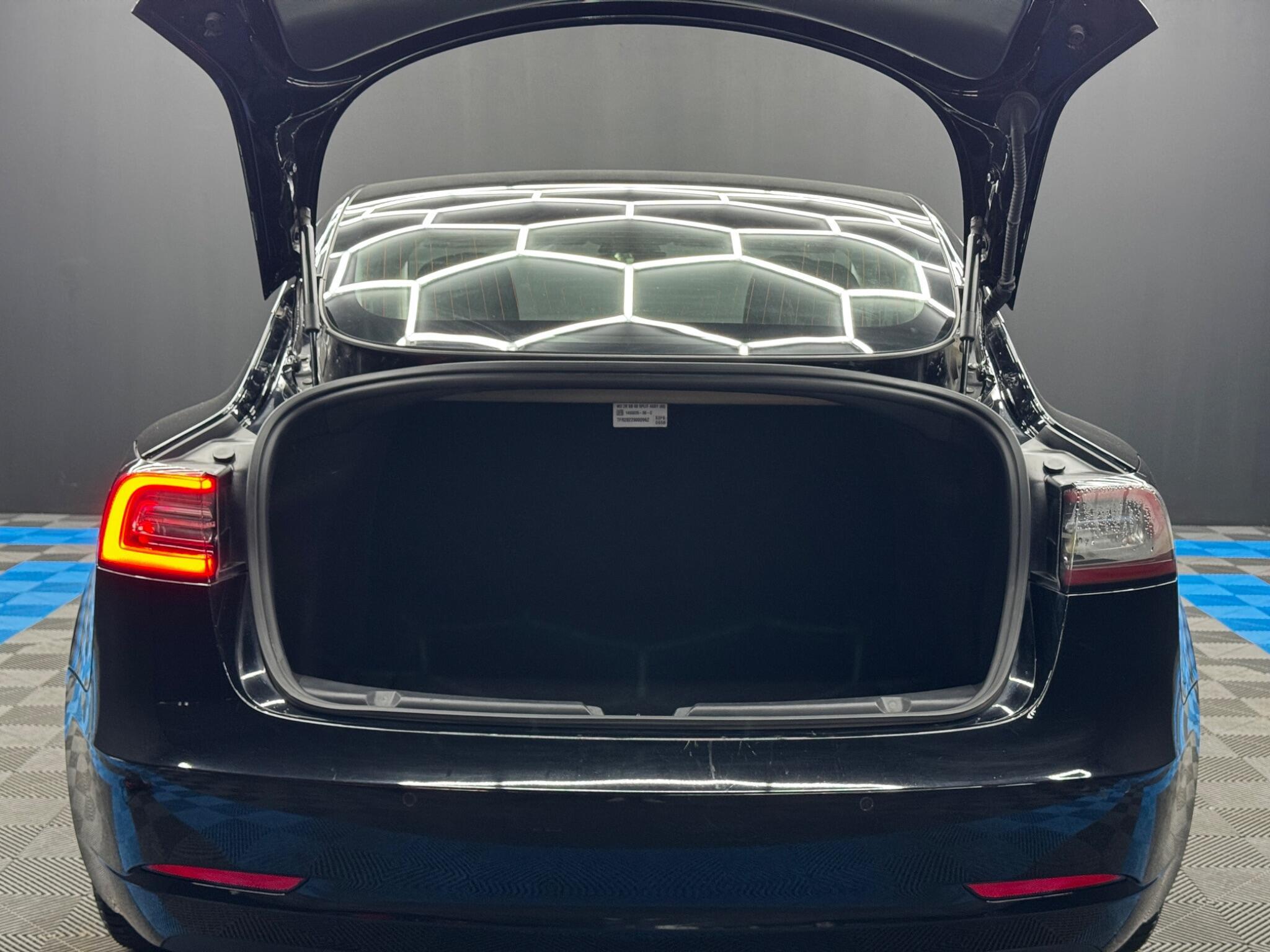 Tesla Model 3 - Image 39