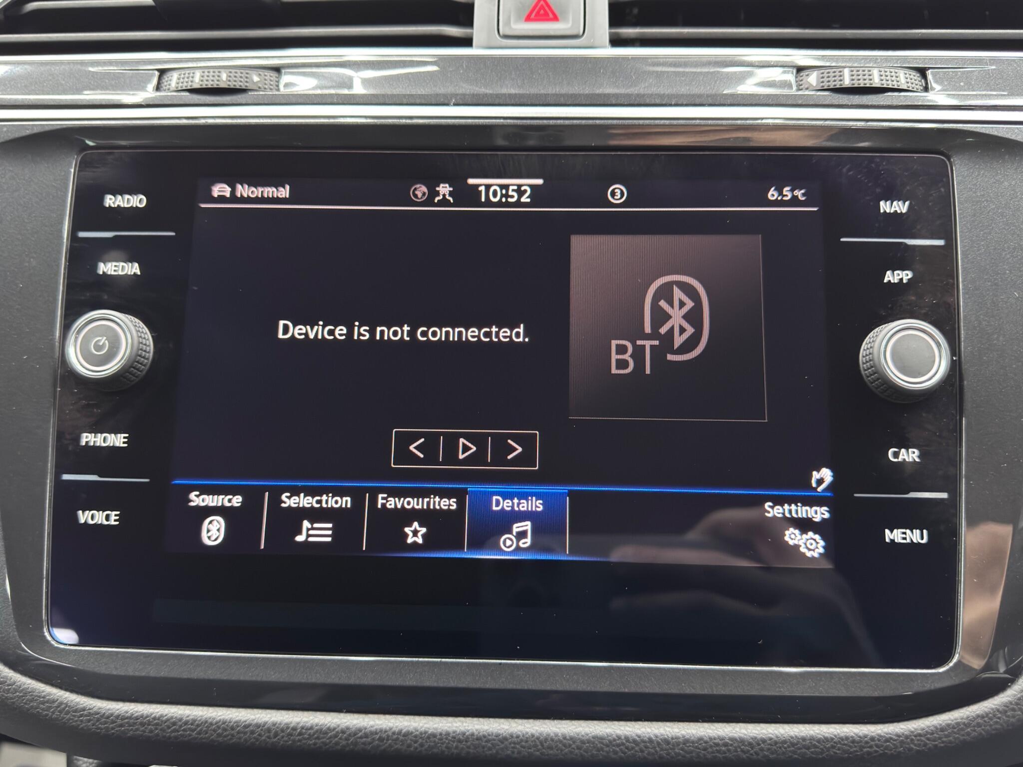 Volkswagen Tiguan - Image 33