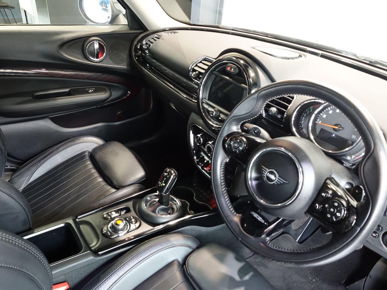 MINI Clubman - Image 2