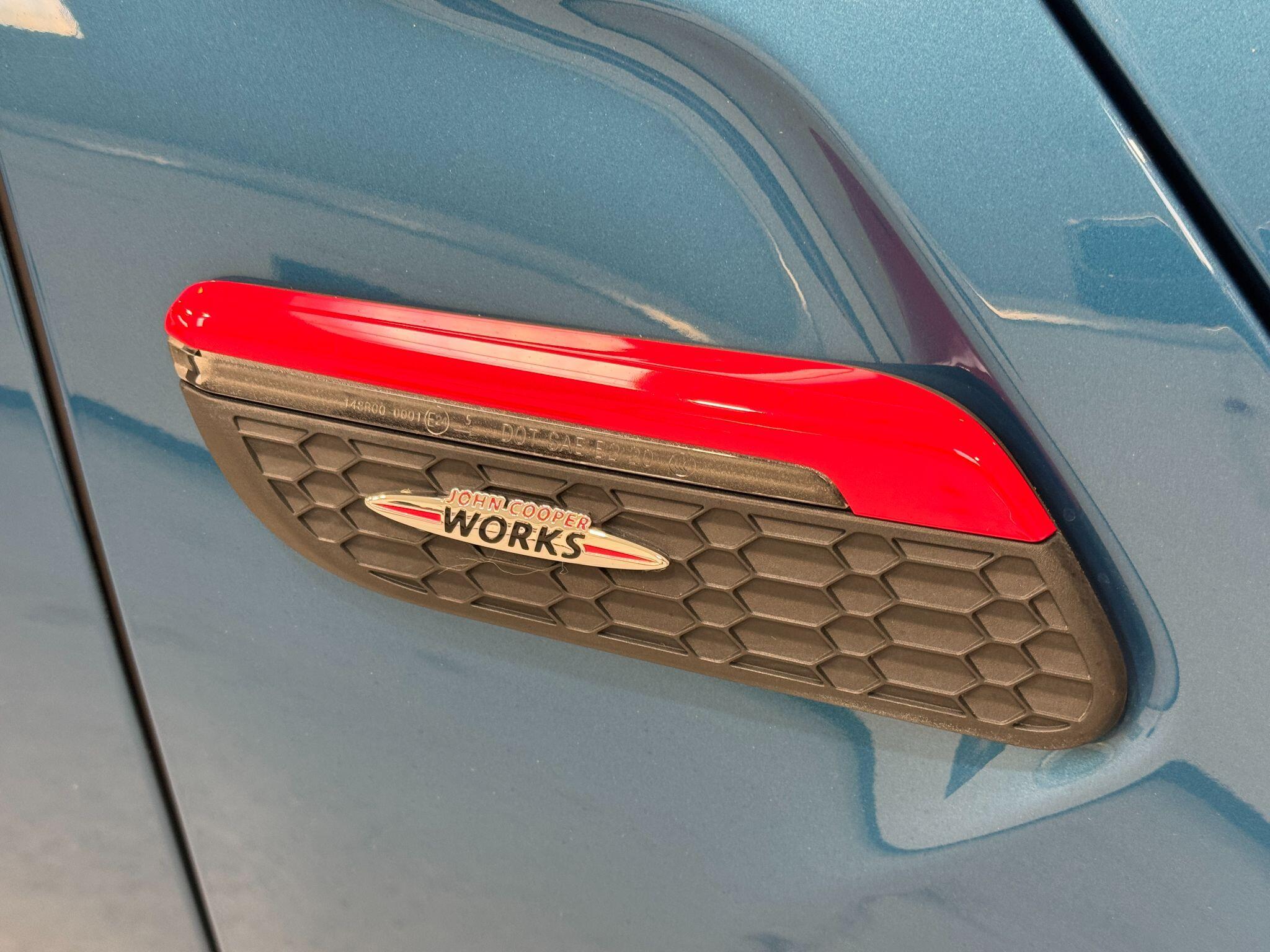 MINI Hatch - Image 42