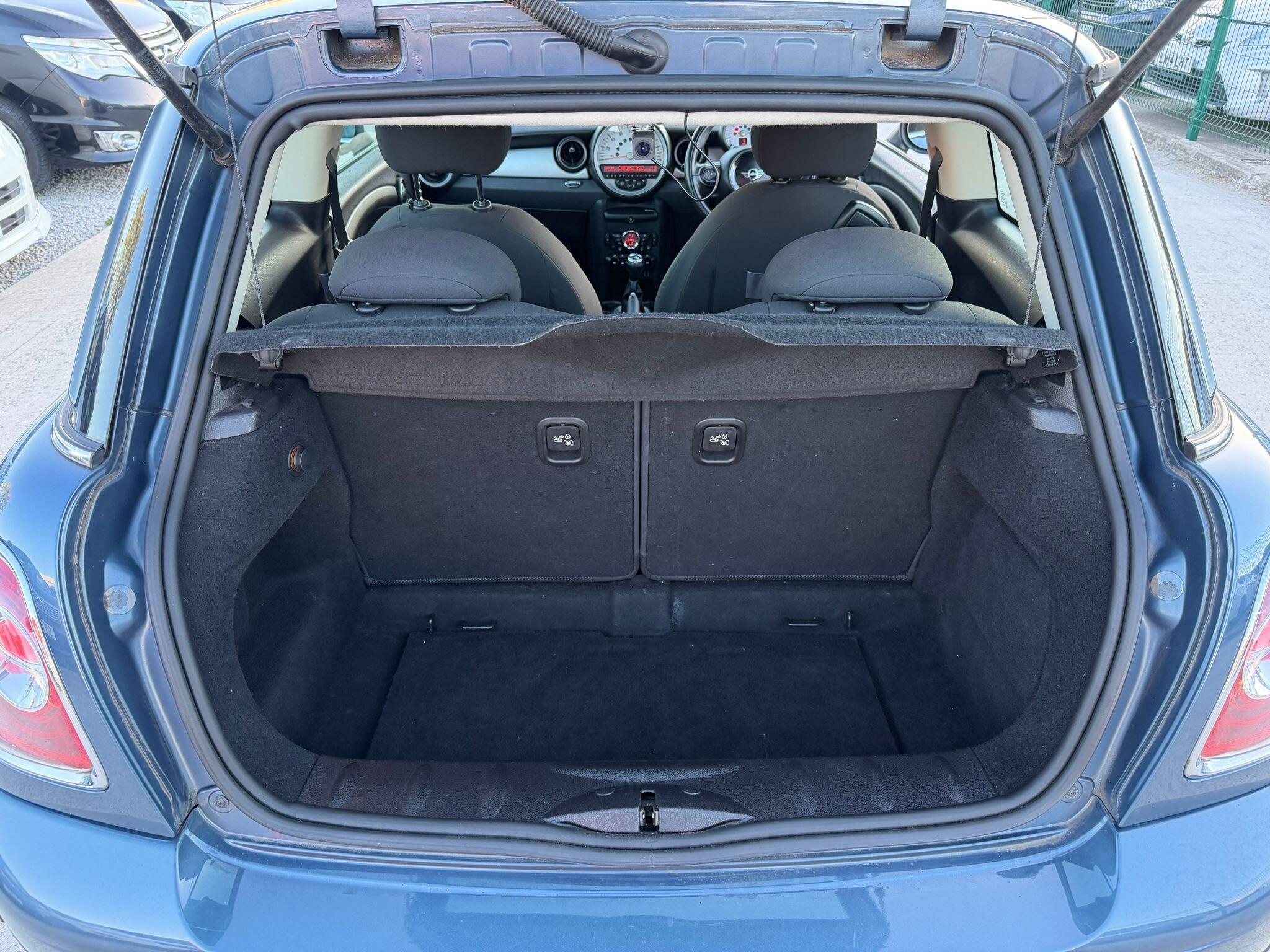 MINI Hatch - Image 14
