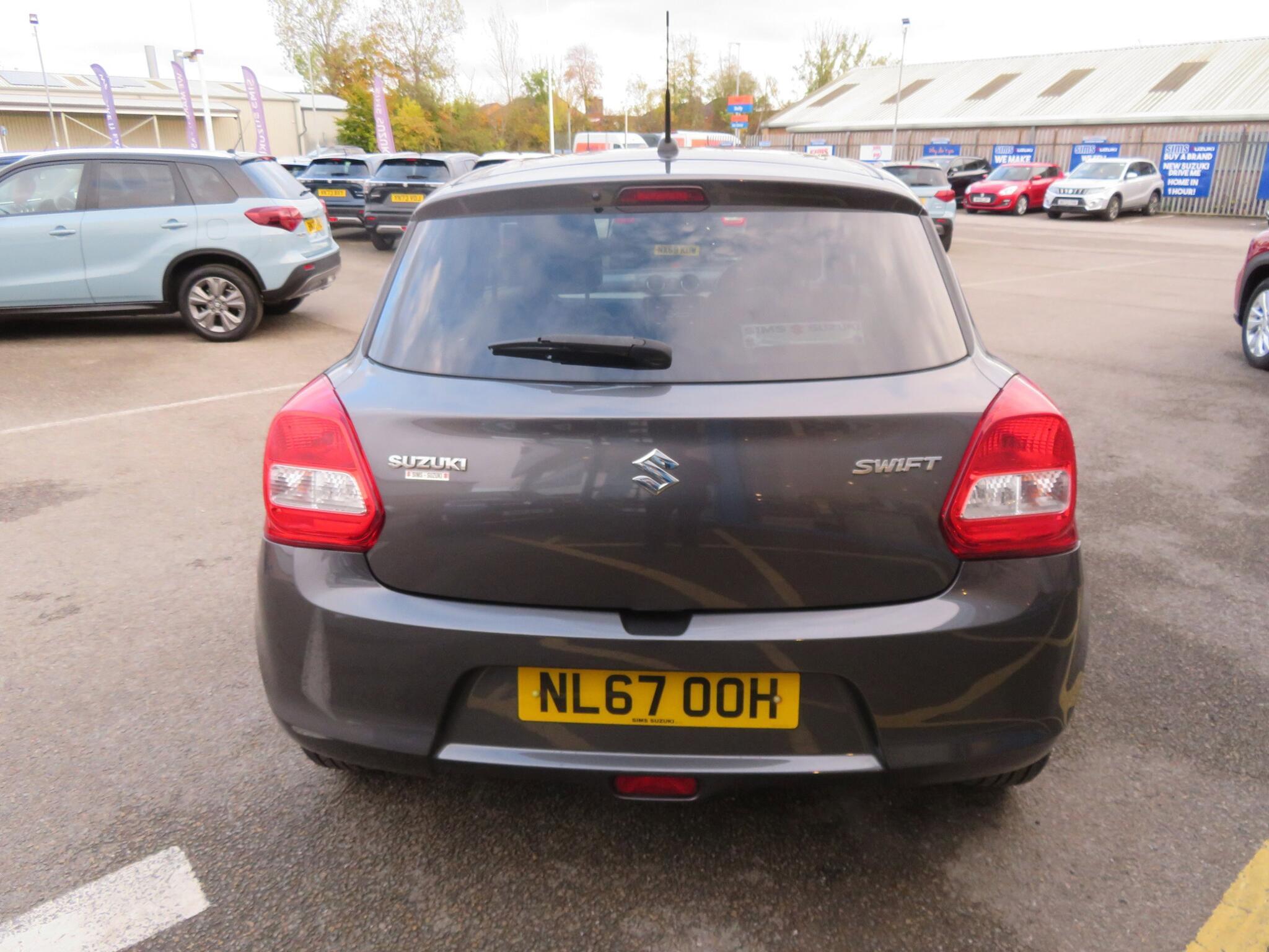 Suzuki Swift - Image 8