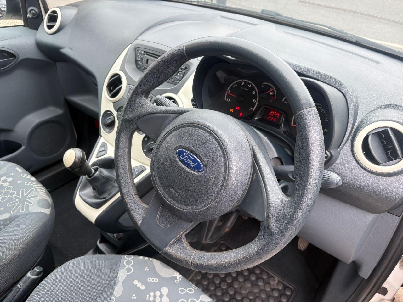 Ford KA - Image 11