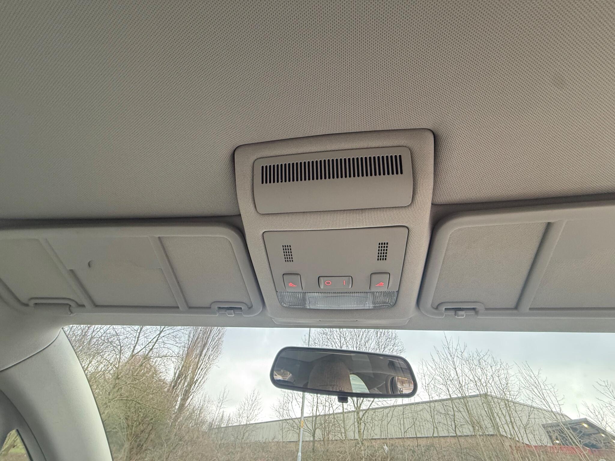 Audi A2 - Image 17