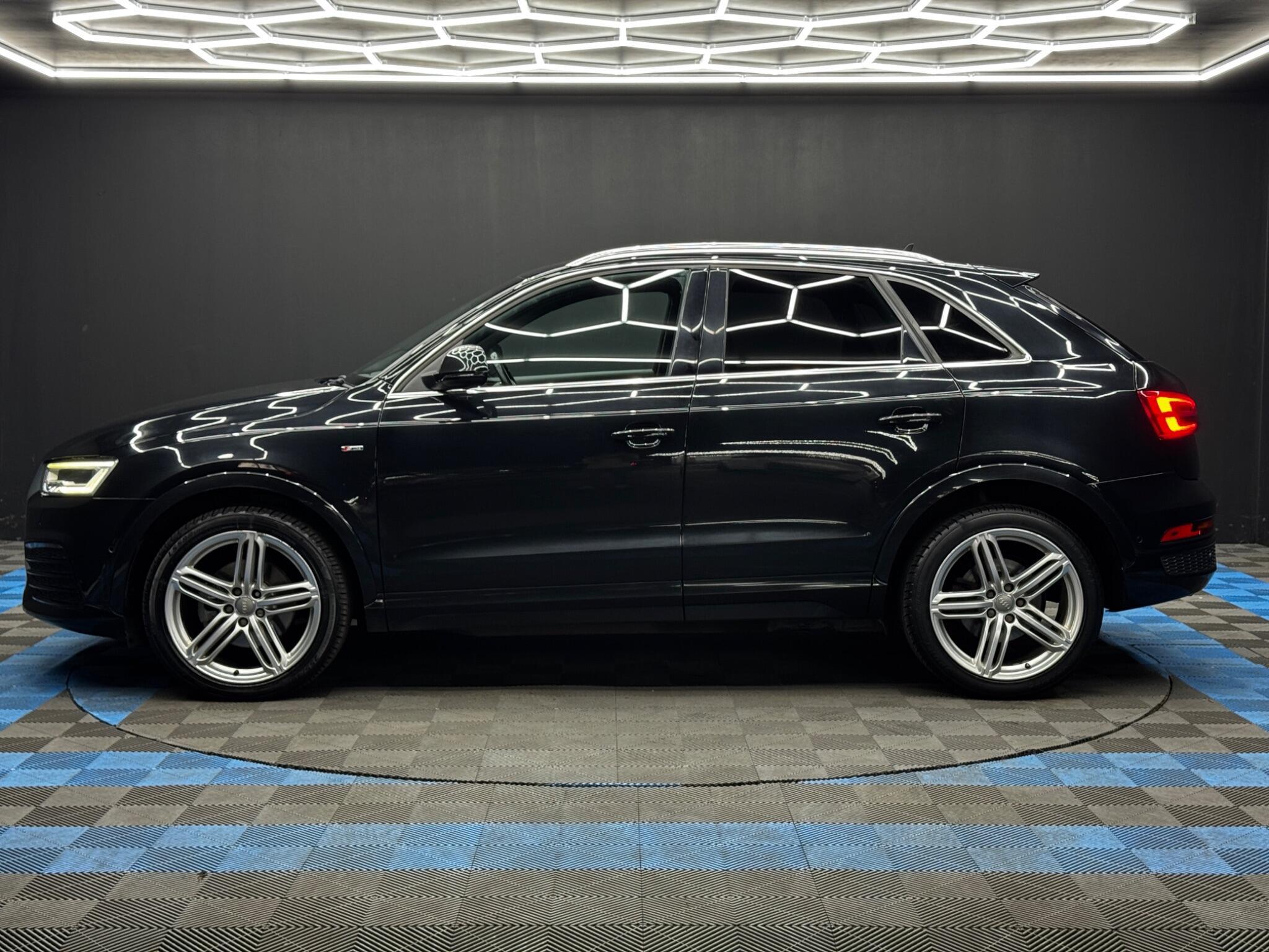 Audi Q3 - Image 8