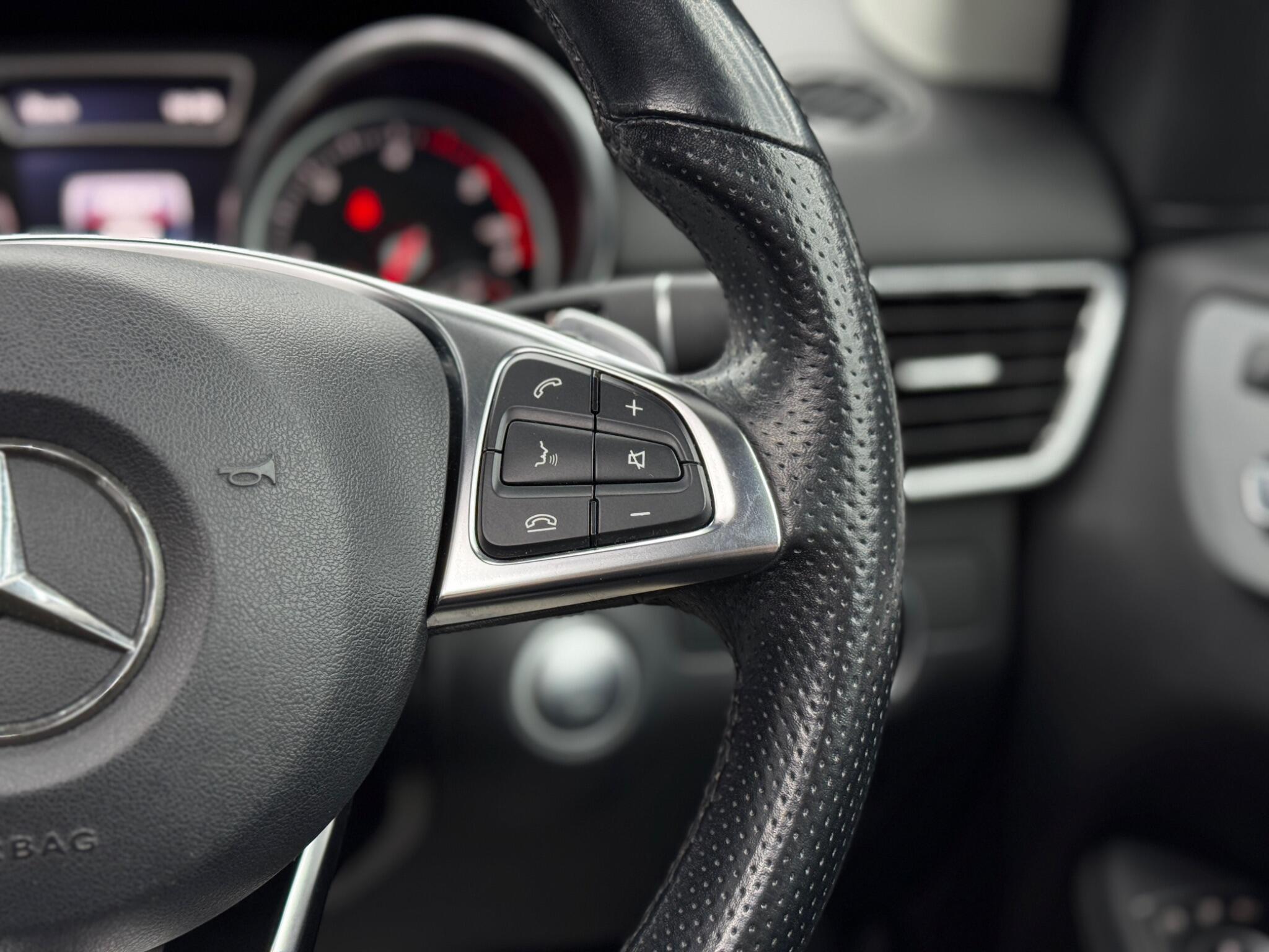 Mercedes GLE - Image 21