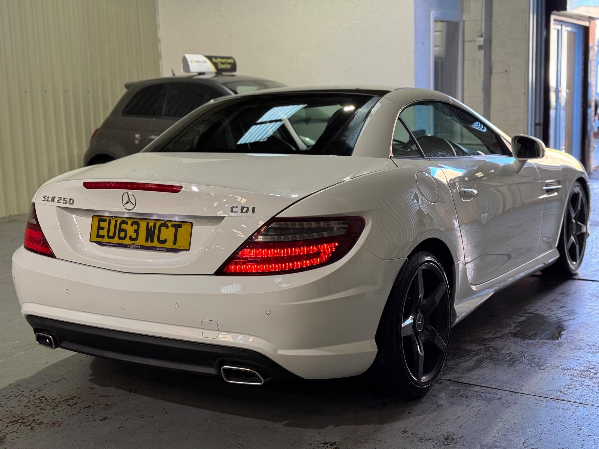 Mercedes SLK - Image 28