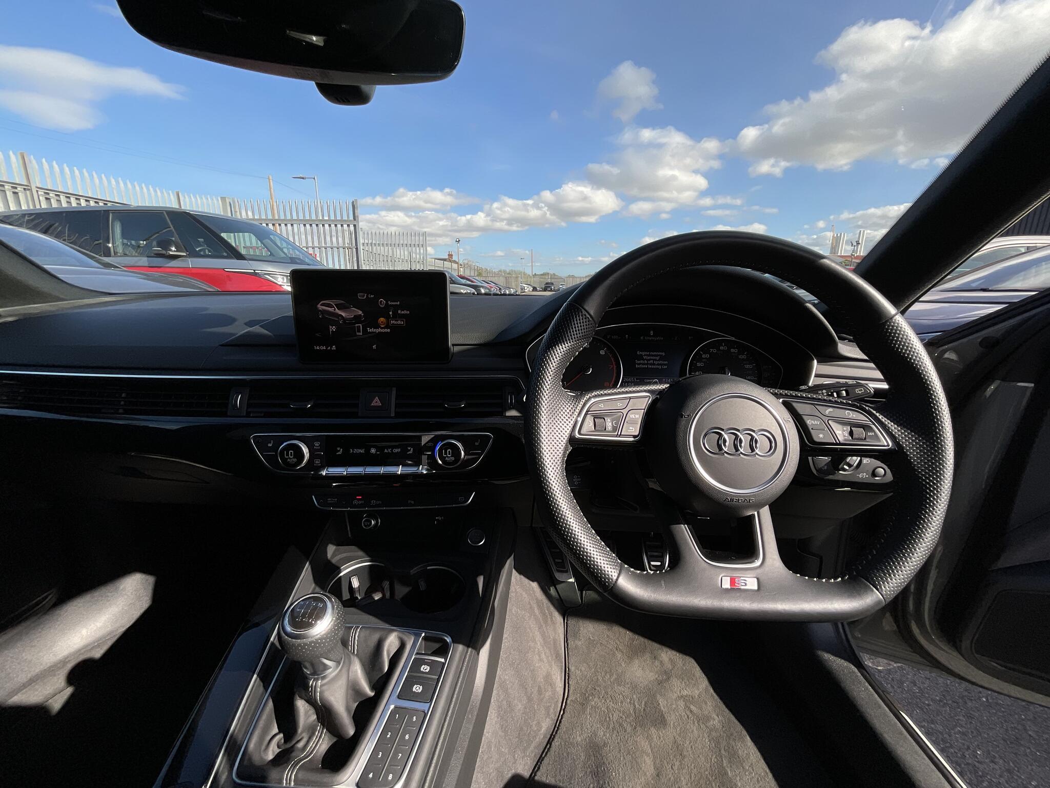 Audi A4 - Image 19