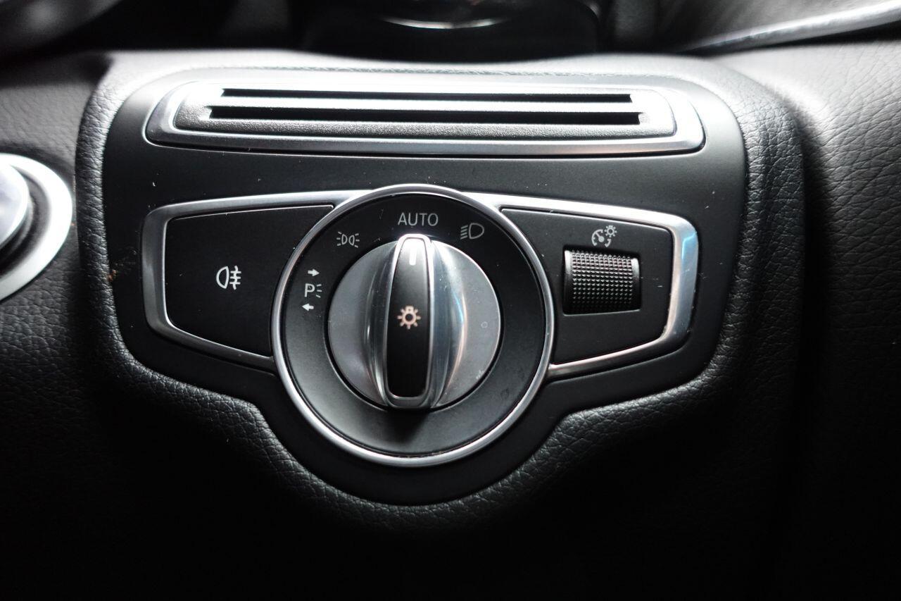 Mercedes GLC - Image 49