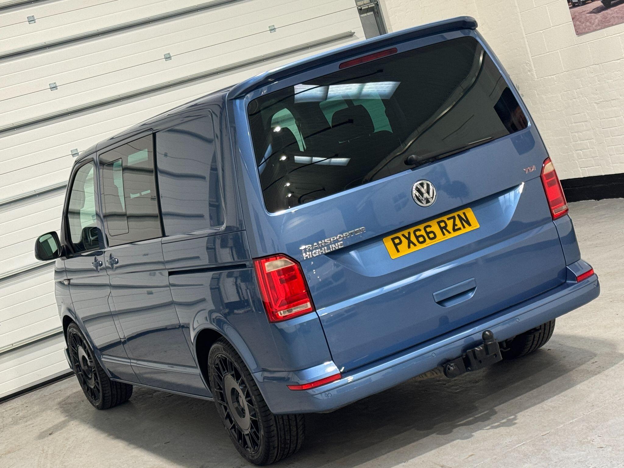 Volkswagen Transporter - Image 33