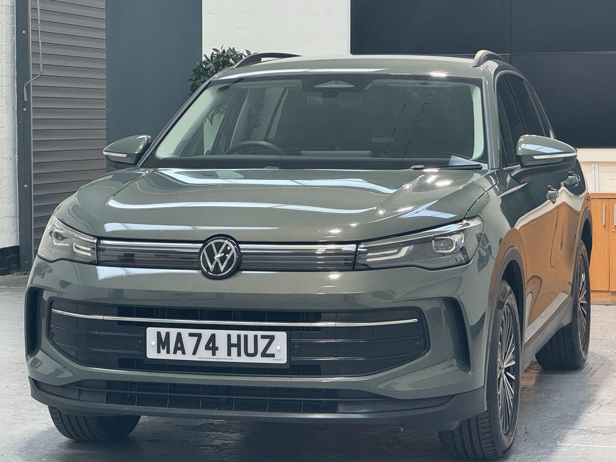 Volkswagen Tiguan - Image 4
