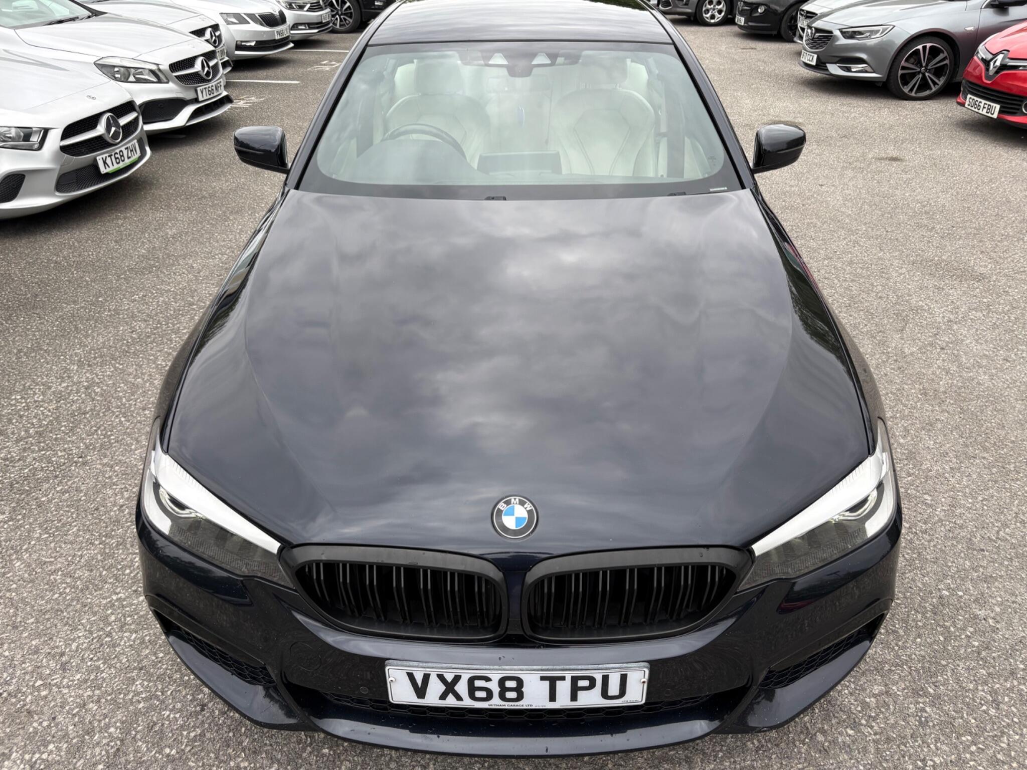 BMW 5 Series - Image 6