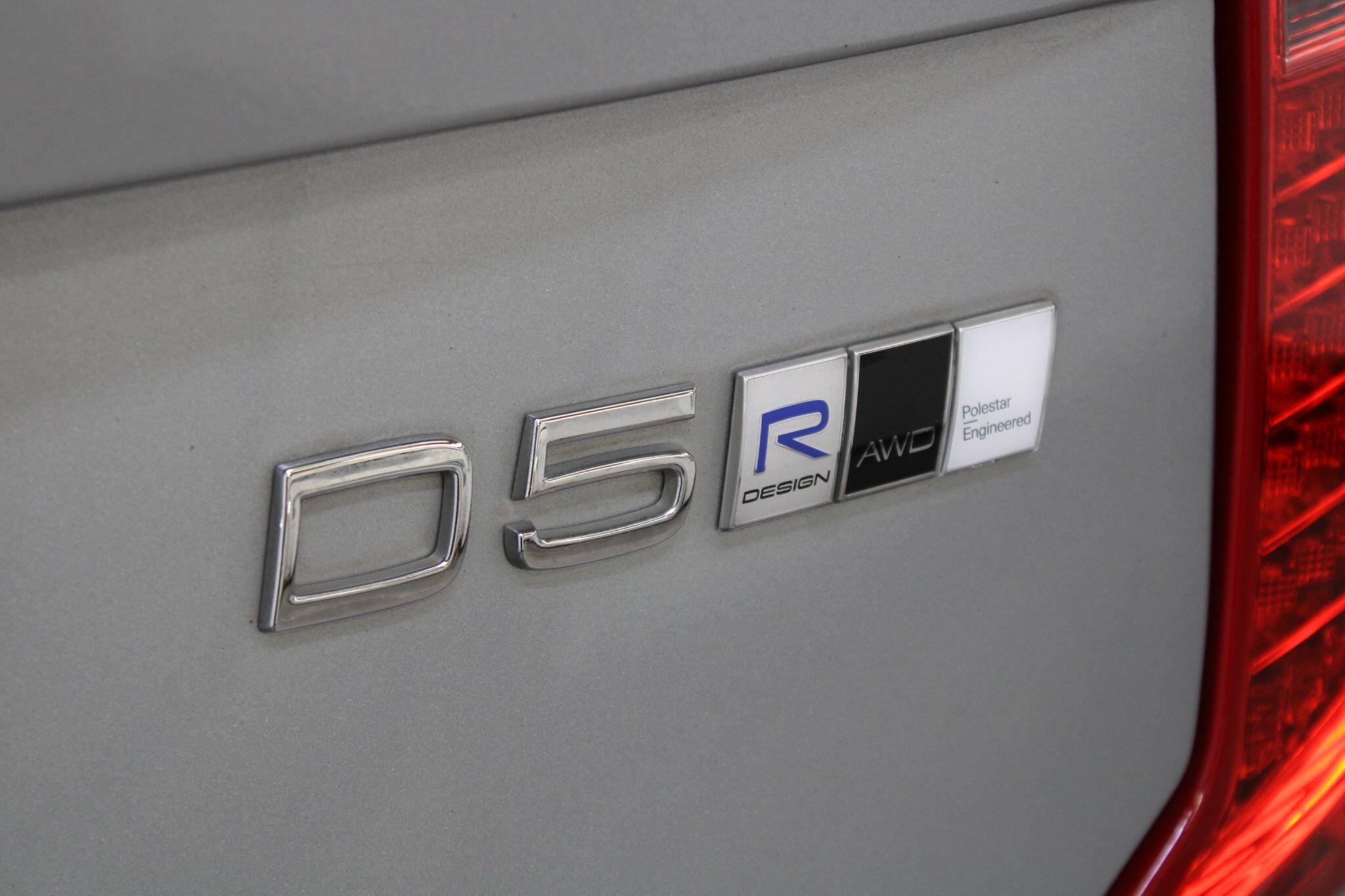Volvo XC90 - Image 16