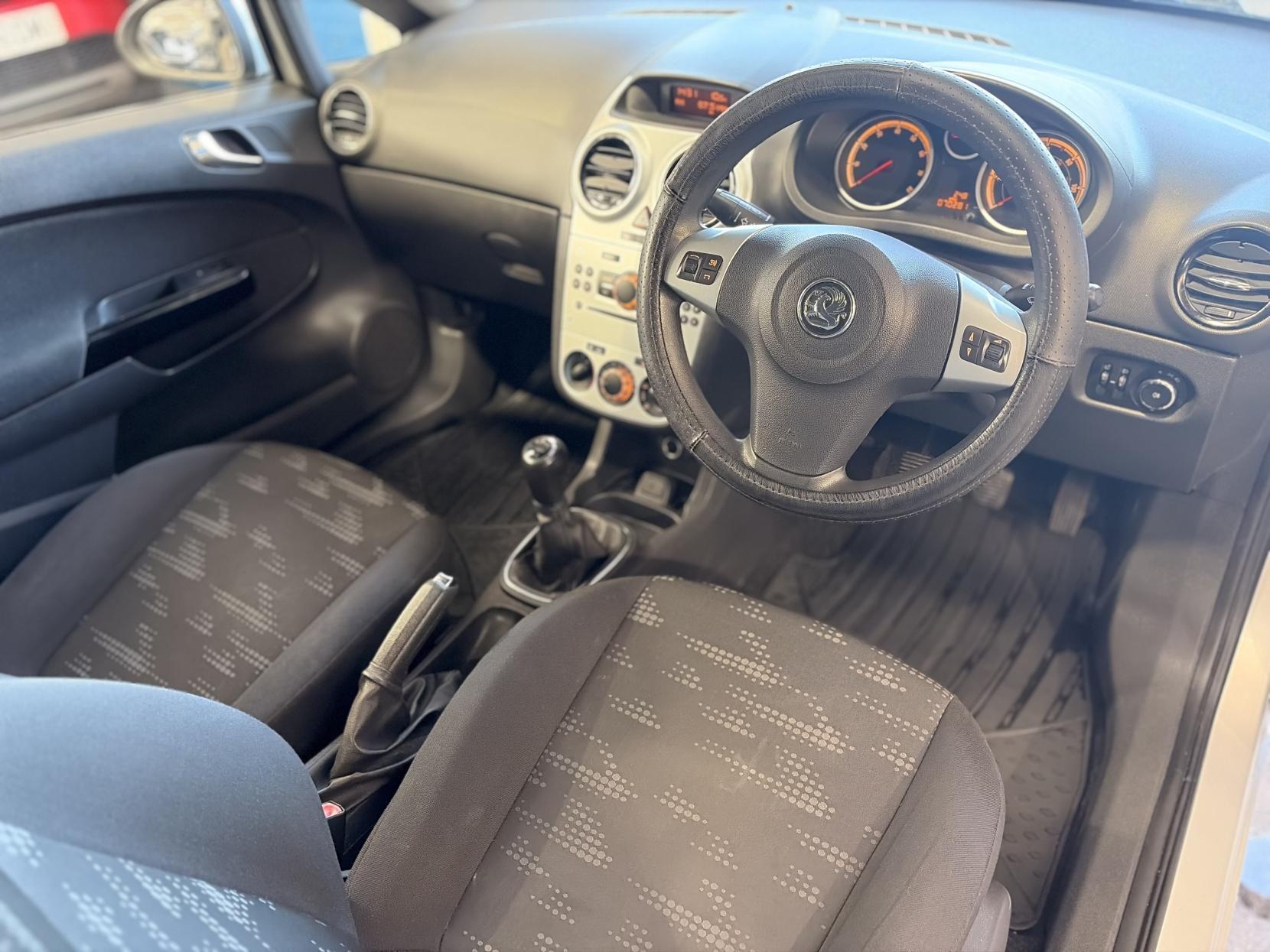Vauxhall Corsa - Image 18
