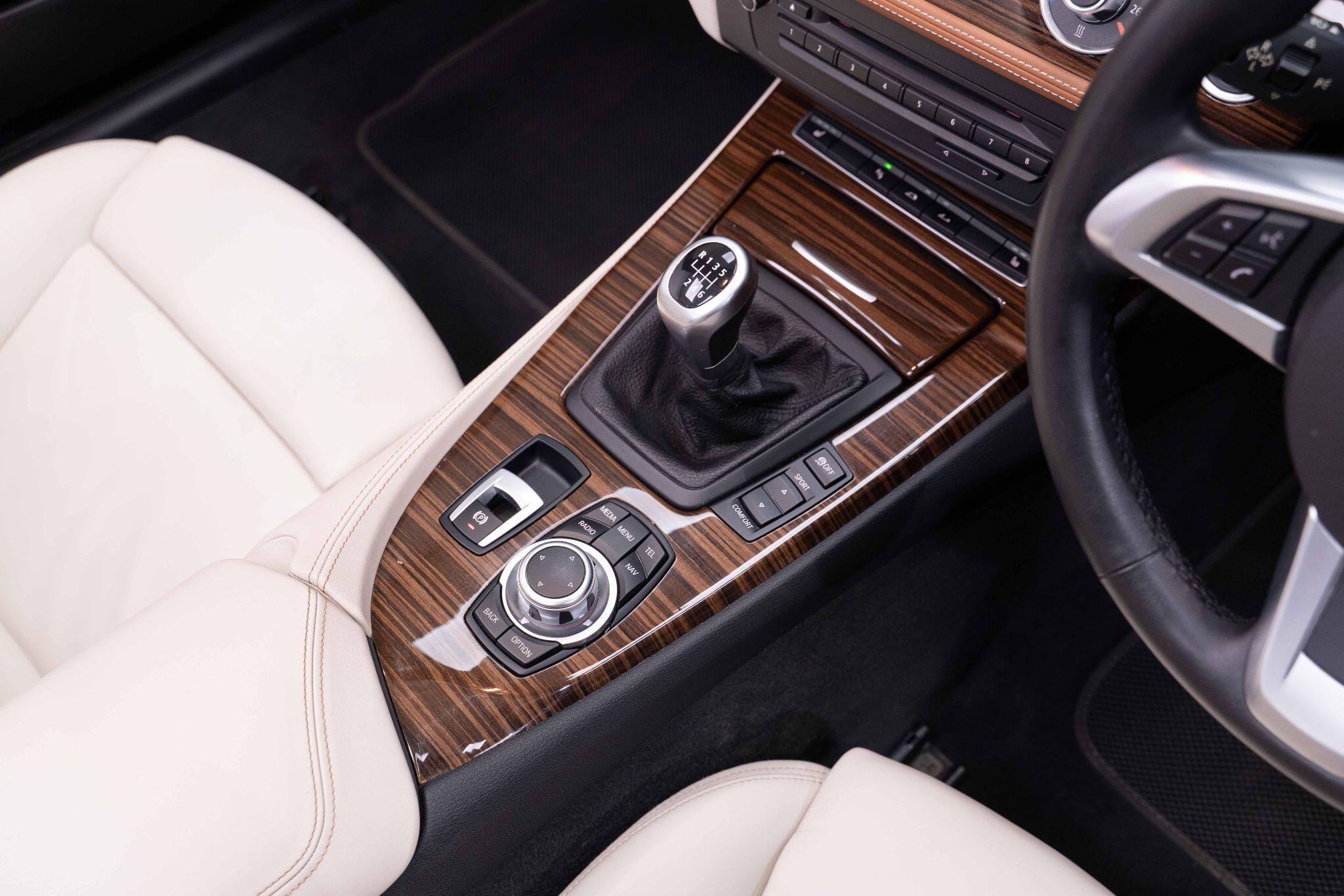 BMW Z4 - Image 10