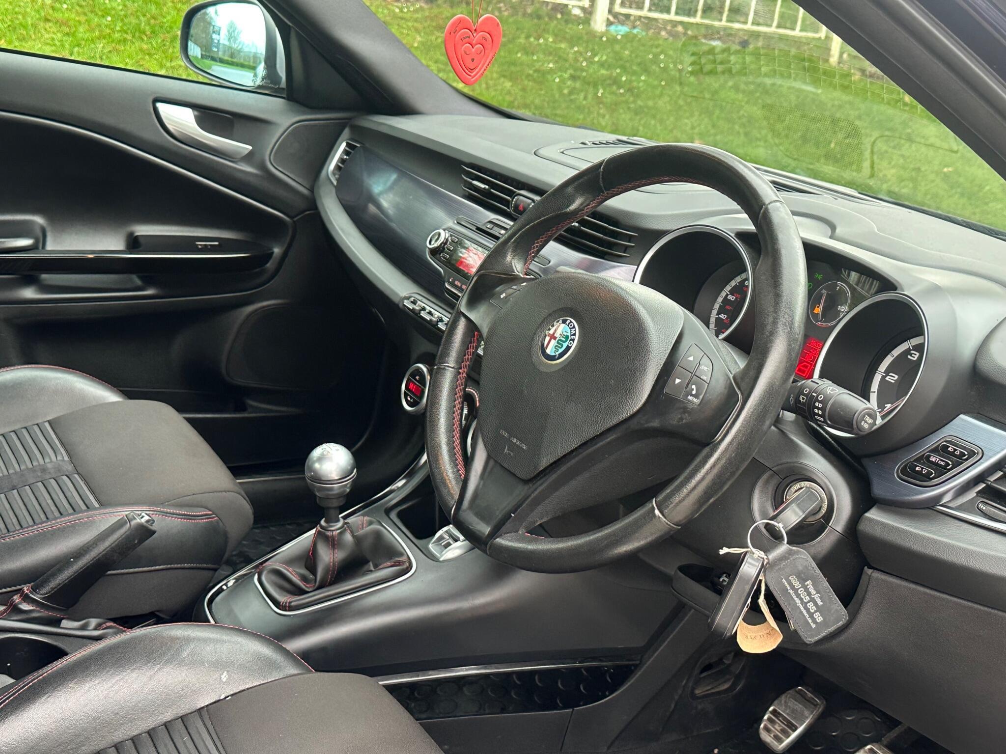 Alfa Romeo Giulietta - Image 26